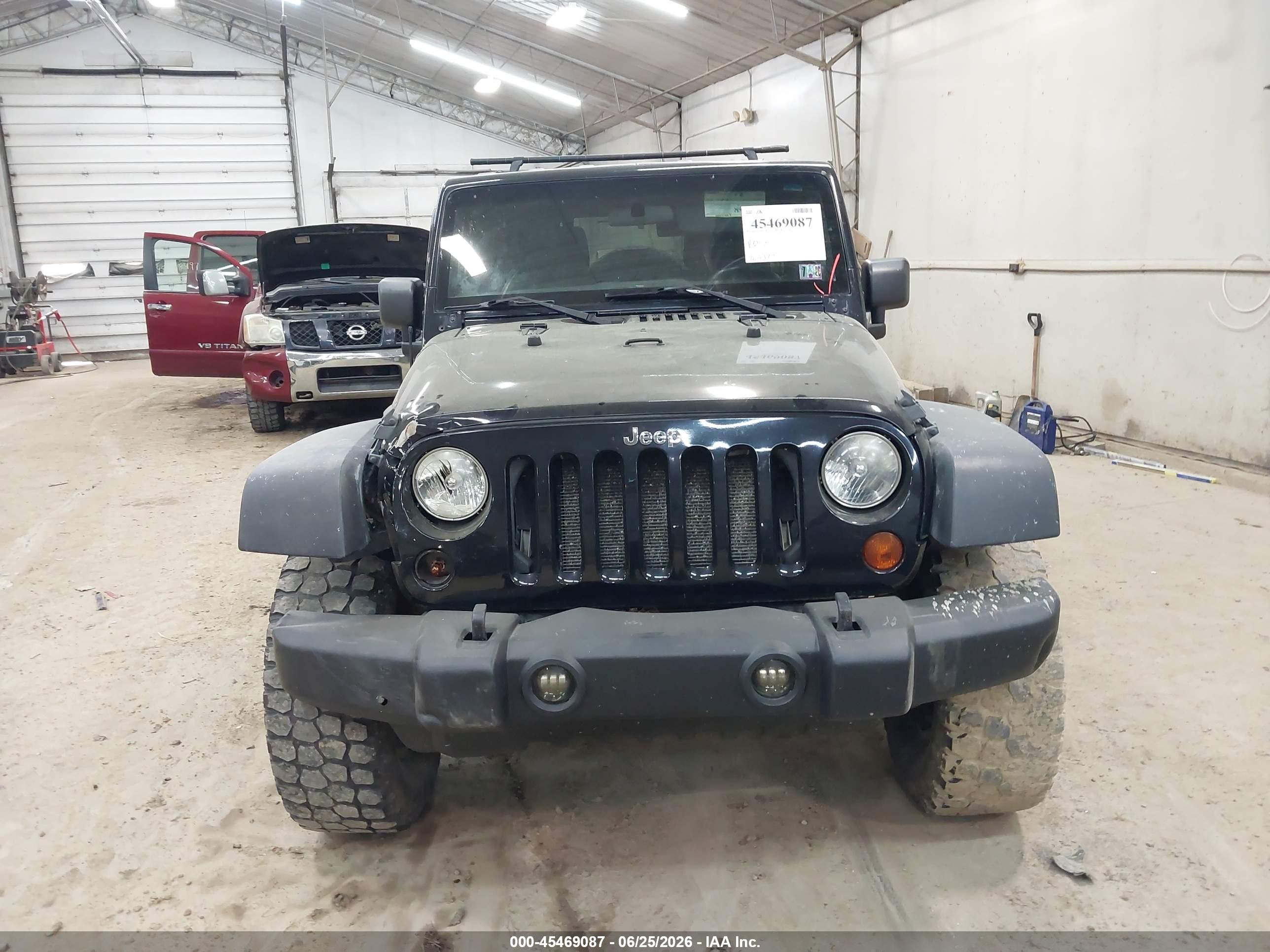 2011 Jeep Wrangler Unlimited Sport Black vin: 1J4BA3H1XBL627546