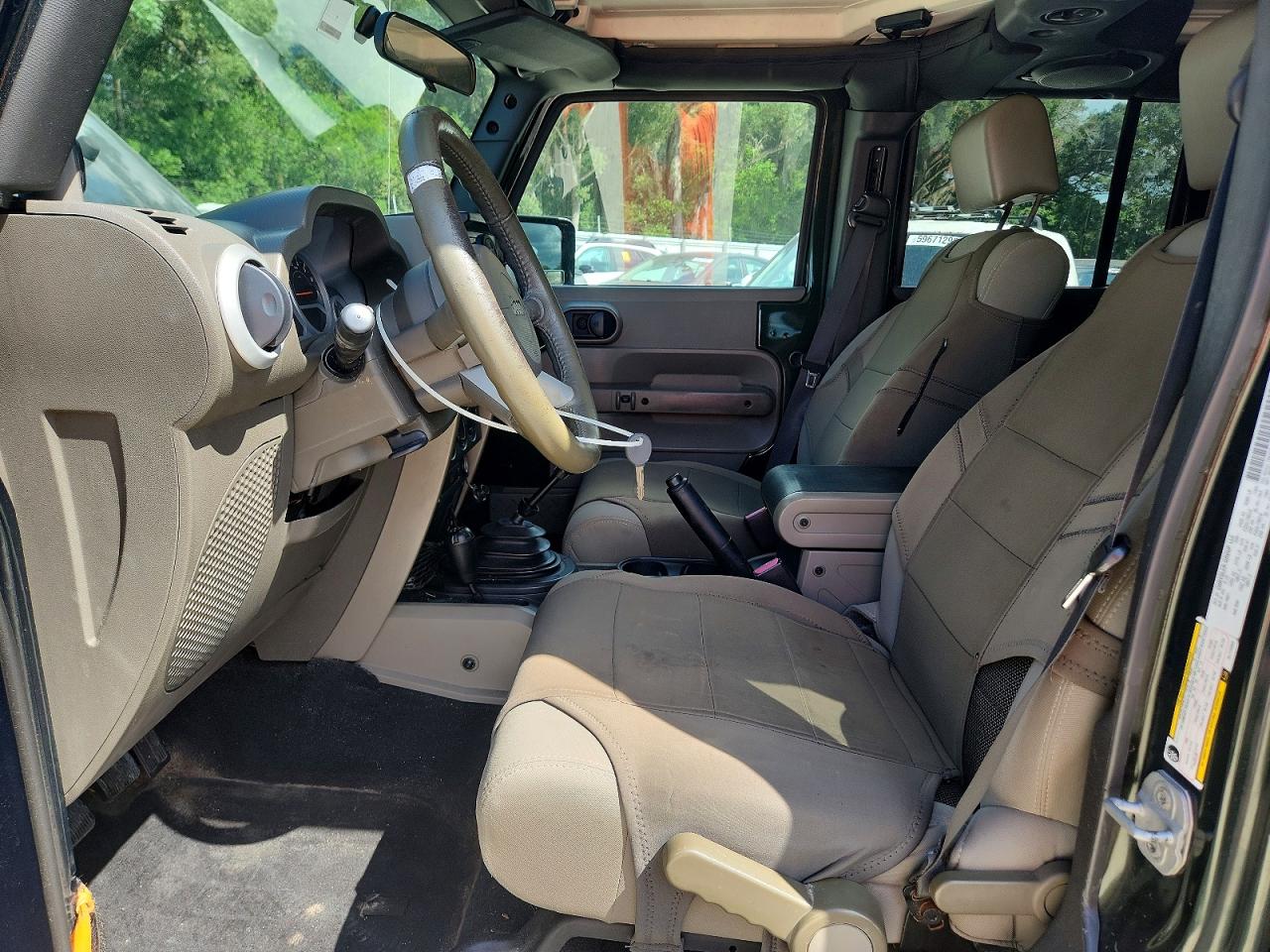 2010 Jeep Wrangler Unlimited Sahara Зеленый vin: 1J4BA5H10AL174953