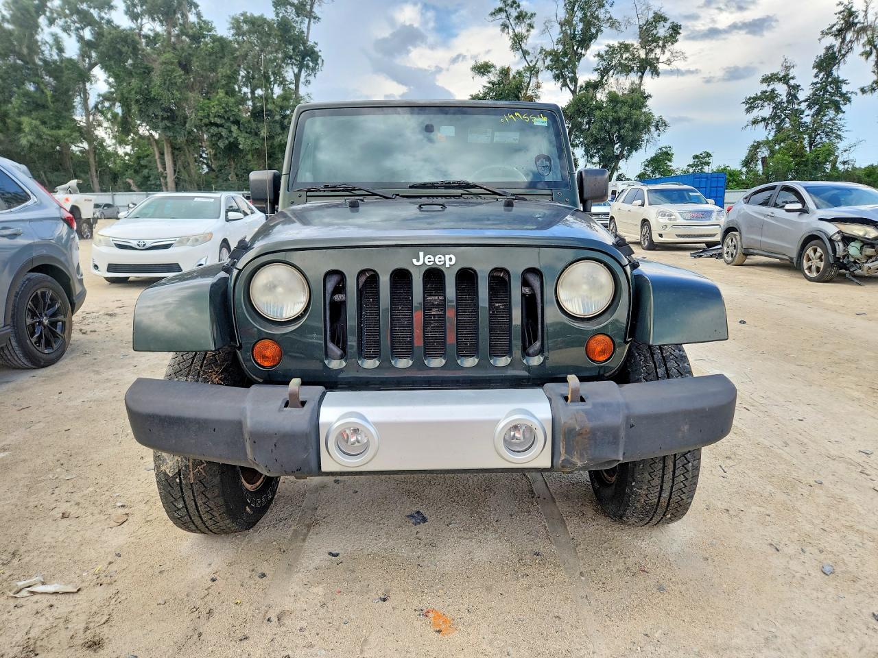 2010 Jeep Wrangler Unlimited Sahara Зеленый vin: 1J4BA5H10AL174953