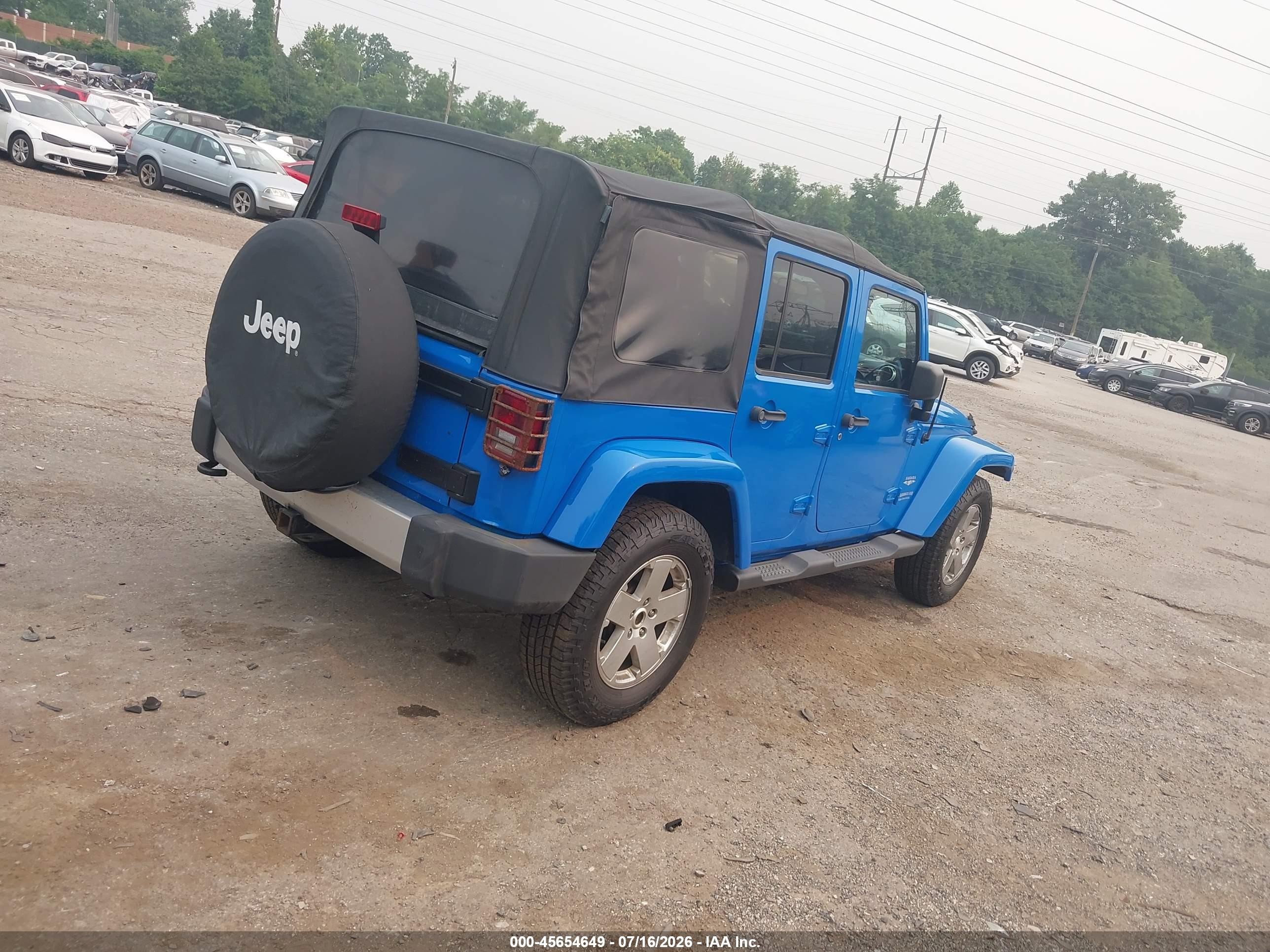 2011 Jeep Wrangler Unlimited Sahara Blue vin: 1J4BA5H11BL563361