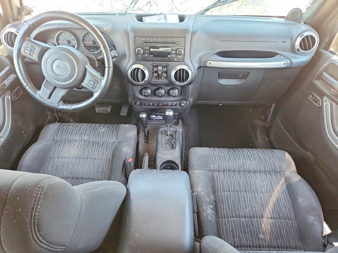 2011 Jeep Wrangler Unlimited Sahara Green vin: 1J4BA5H11BL634266
