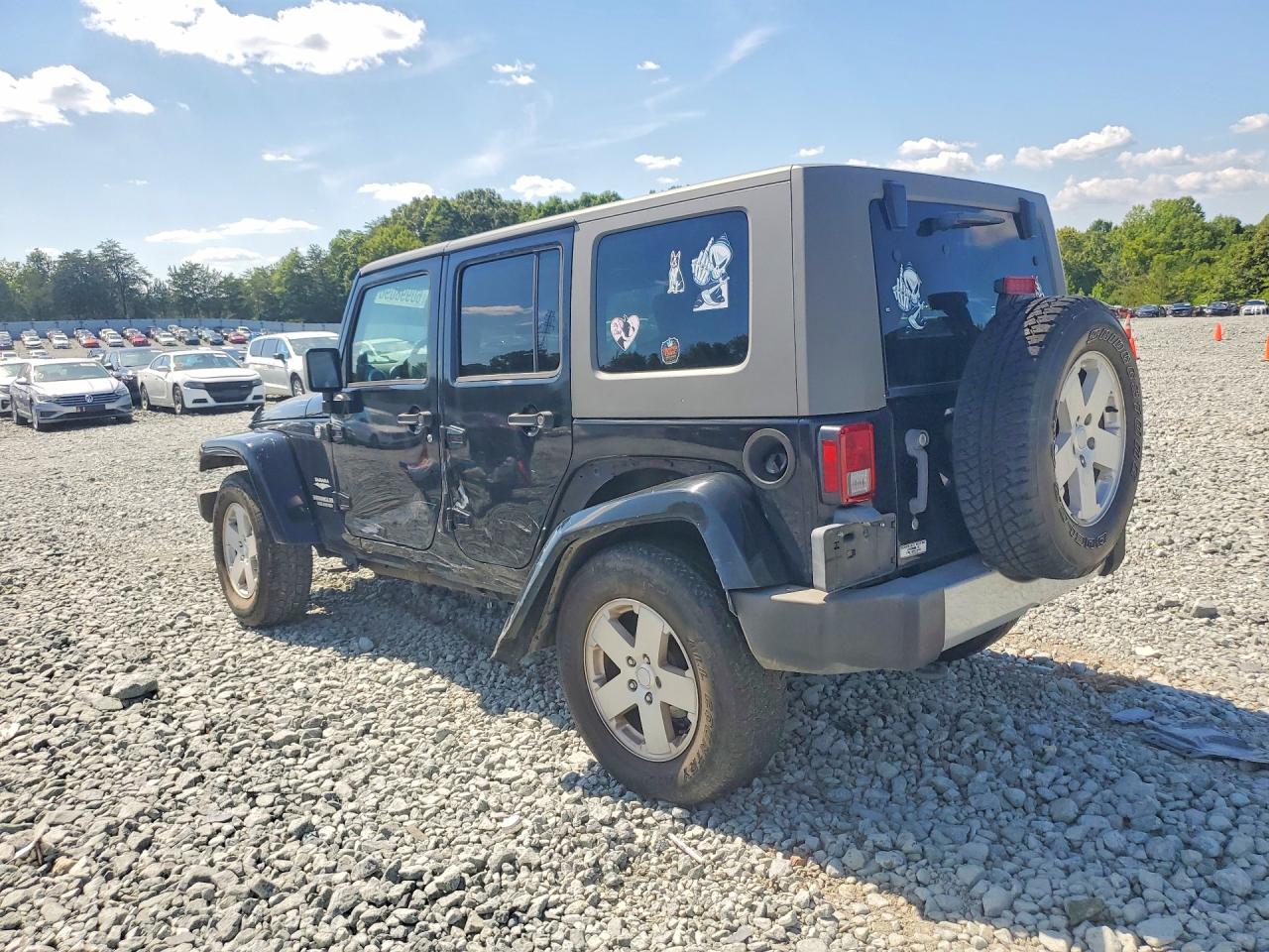 2010 Jeep Wrangler Unlimited Sahara Black vin: 1J4BA5H12AL140030