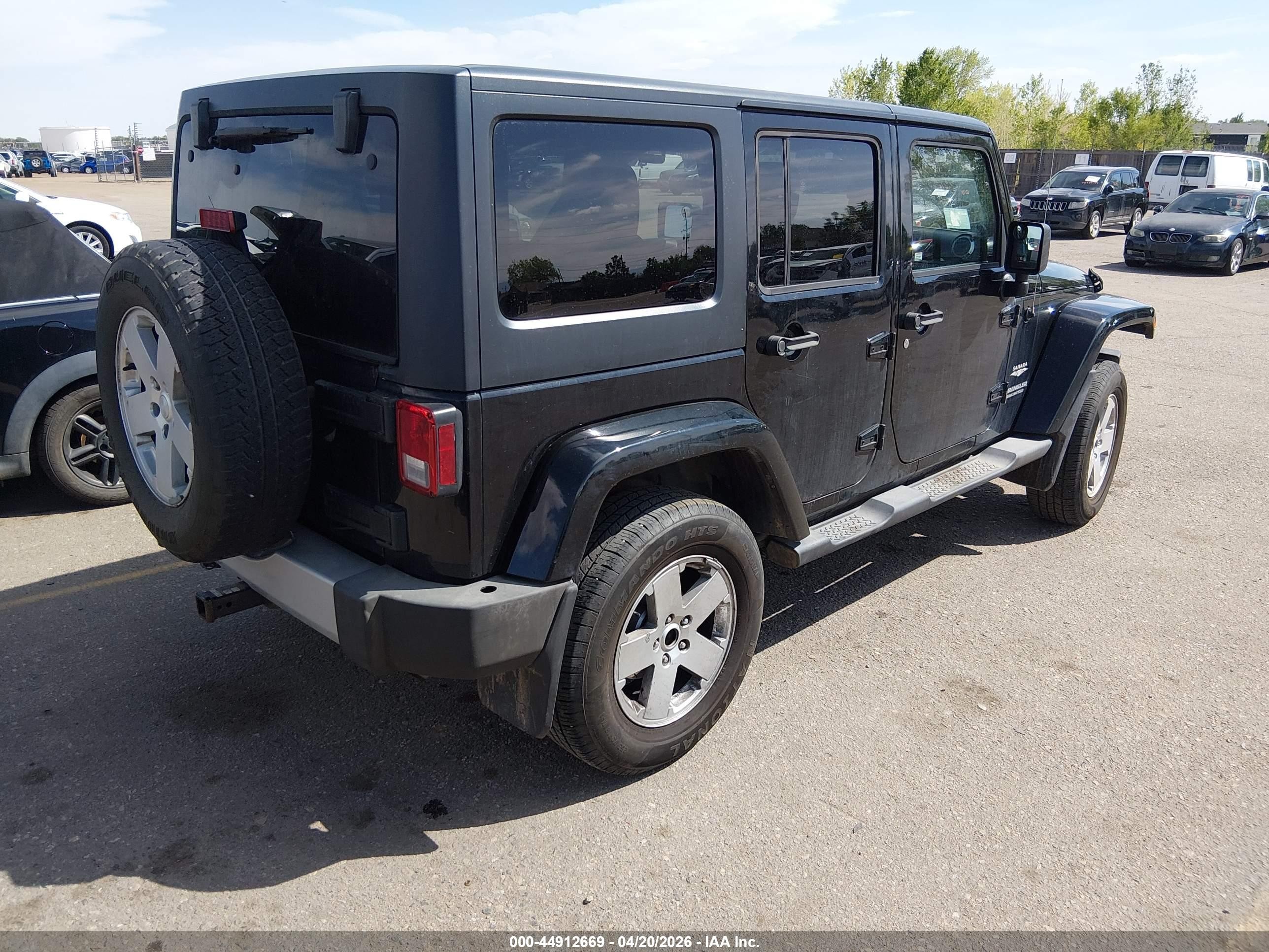 2011 Jeep Wrangler Unlimited Sahara Black vin: 1J4BA5H12BL522477