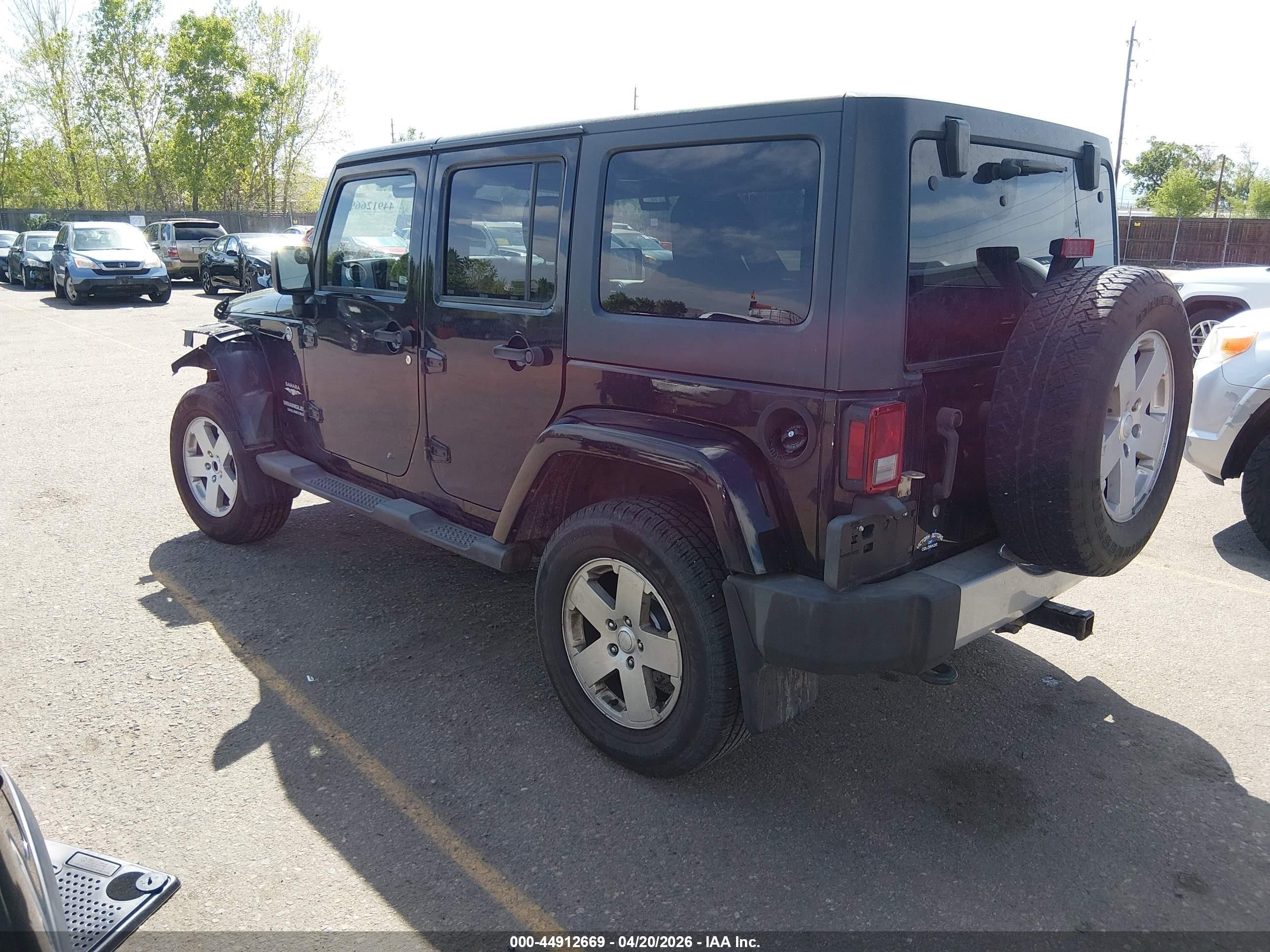 2011 Jeep Wrangler Unlimited Sahara Black vin: 1J4BA5H12BL522477