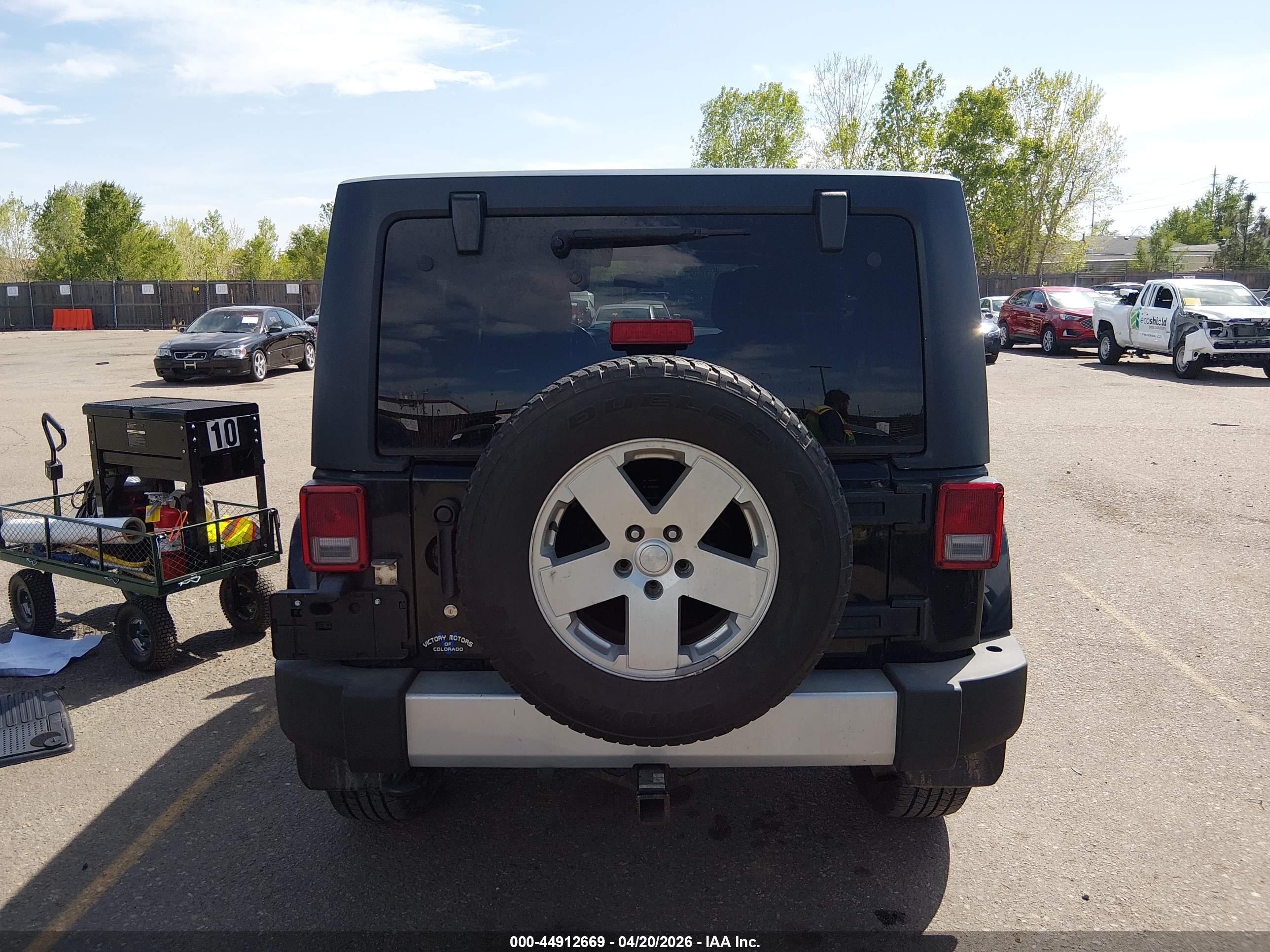 2011 Jeep Wrangler Unlimited Sahara Black vin: 1J4BA5H12BL522477