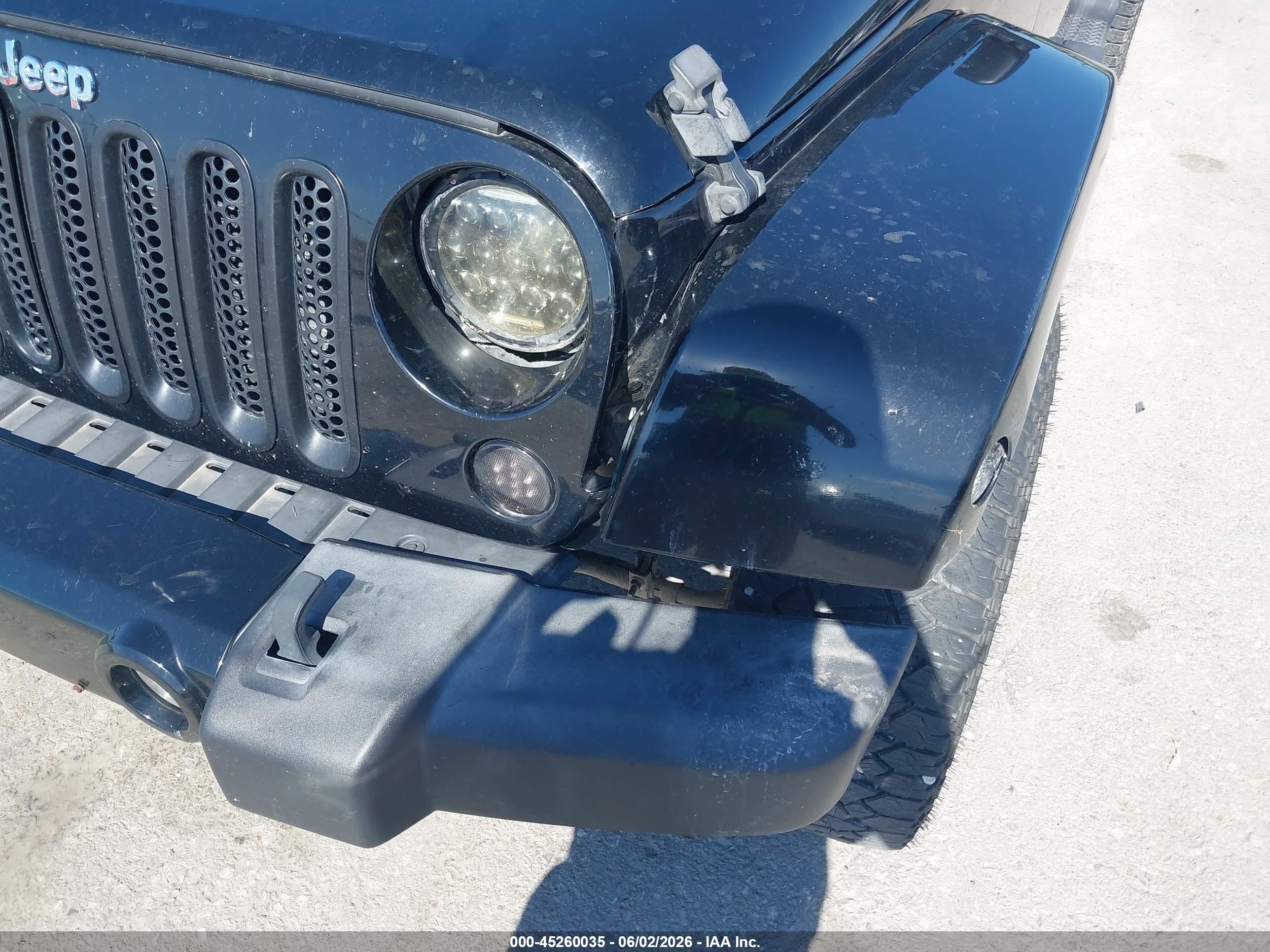 2011 Jeep Wrangler Unlimited Sahara Black vin: 1J4BA5H12BL550571