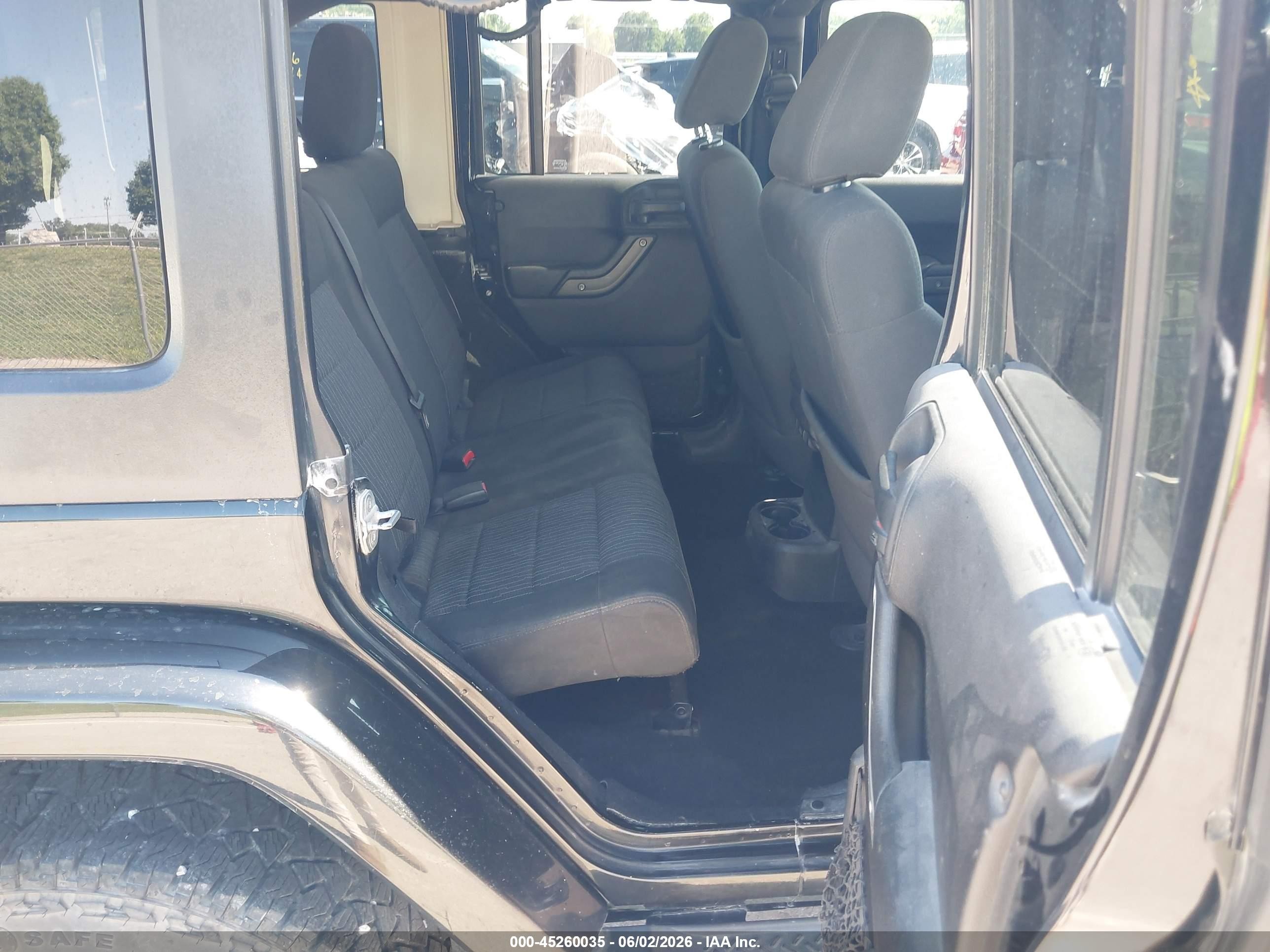 2011 Jeep Wrangler Unlimited Sahara Black vin: 1J4BA5H12BL550571