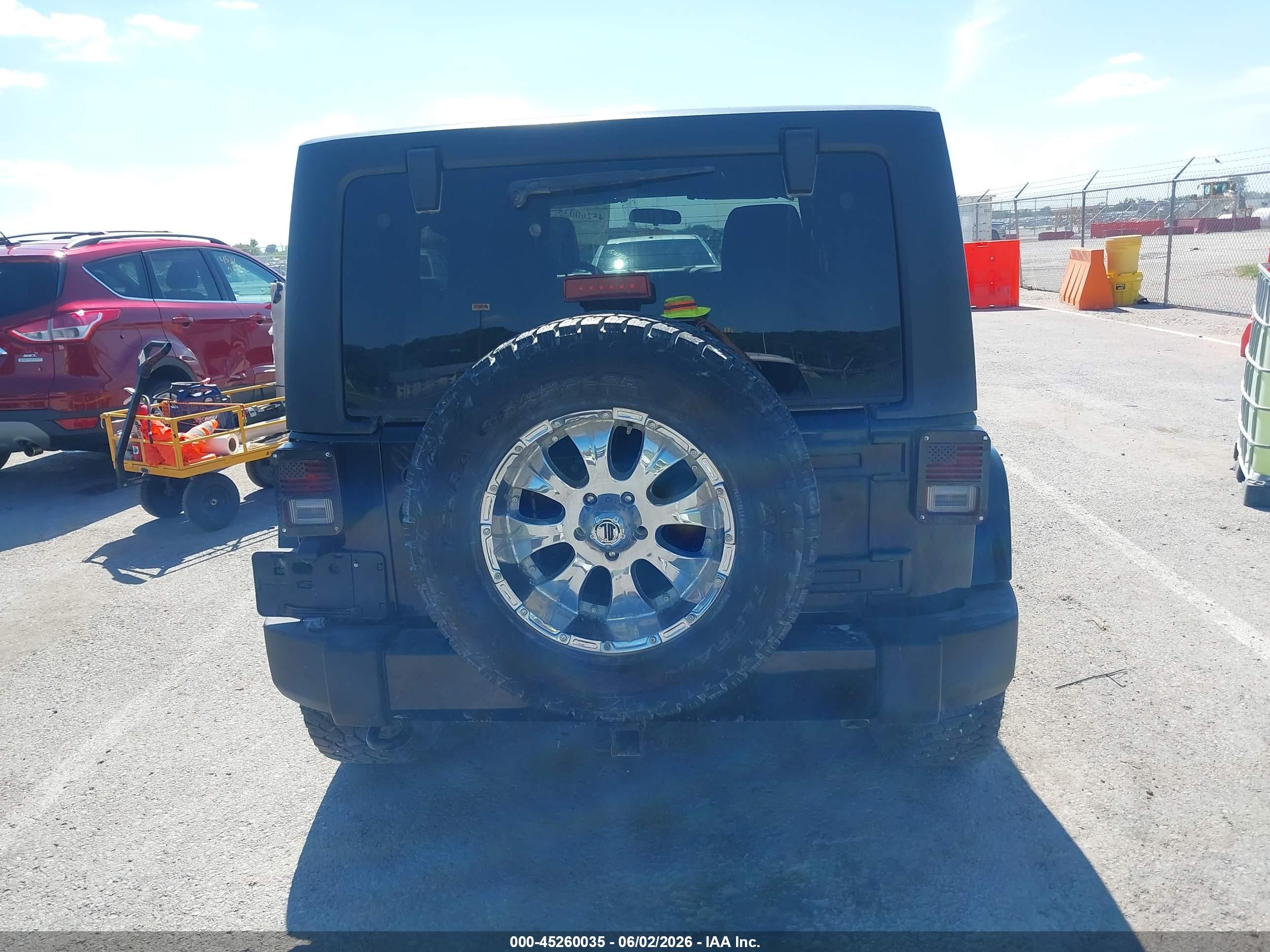 2011 Jeep Wrangler Unlimited Sahara Black vin: 1J4BA5H12BL550571
