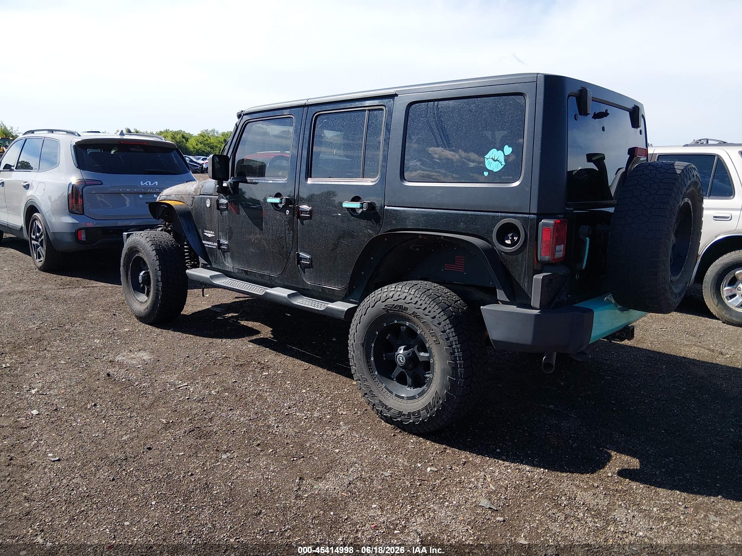 2011 Jeep Wrangler Unlimited Sahara Black vin: 1J4BA5H12BL587541