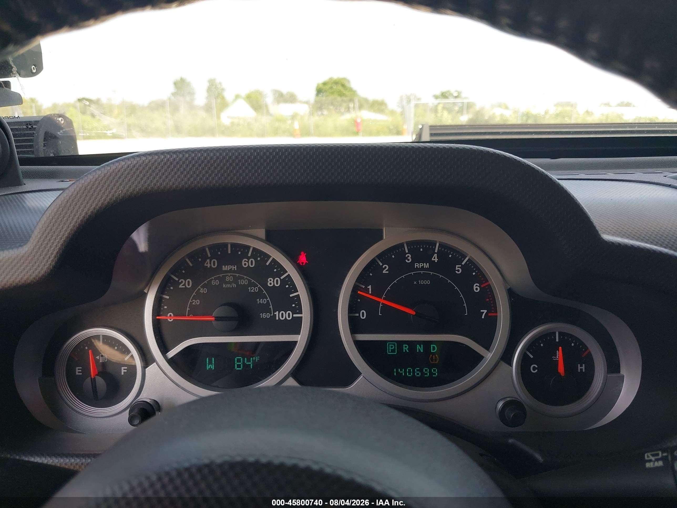 2010 Jeep Wrangler Unlimited Sahara Silver vin: 1J4BA5H13AL123284
