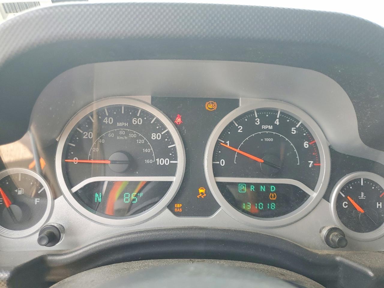 2010 Jeep Wrangler Unlimited Sahara Угольный vin: 1J4BA5H14AL141776