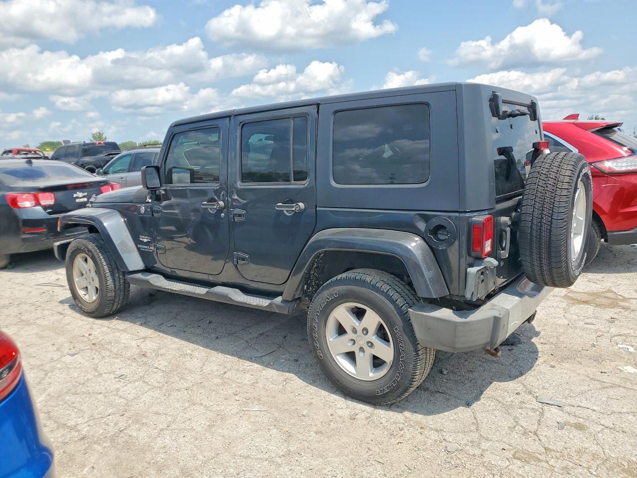 2010 Jeep Wrangler Unlimited Sahara Угольный vin: 1J4BA5H14AL141776