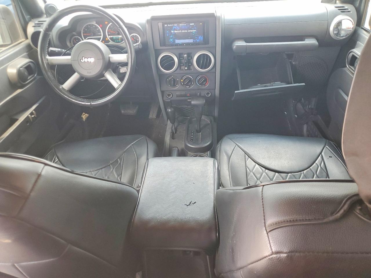 2010 Jeep Wrangler Unlimited Sahara Угольный vin: 1J4BA5H14AL141776