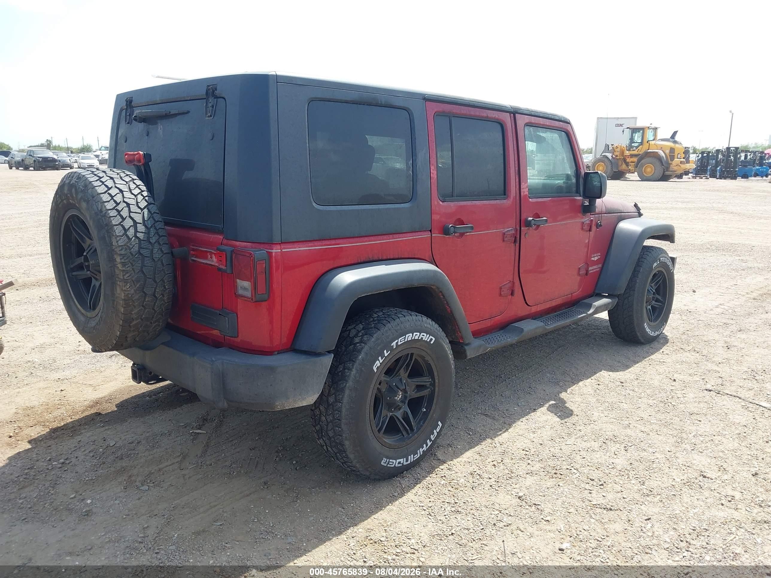2010 Jeep Wrangler Unlimited Sahara Red vin: 1J4BA5H14AL215116