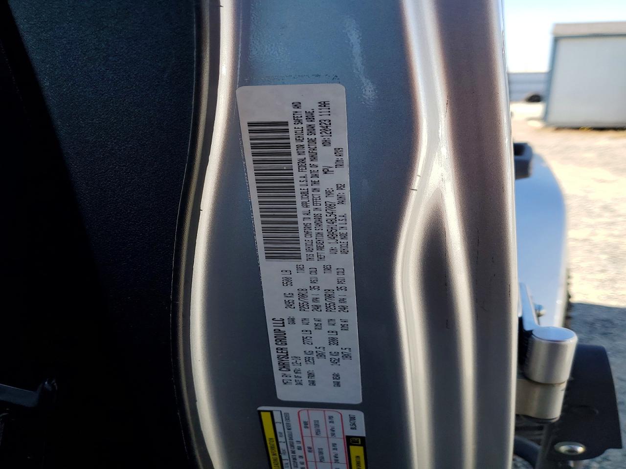2011 Jeep Wrangler Unlimited Sahara Silver vin: 1J4BA5H14BL547087