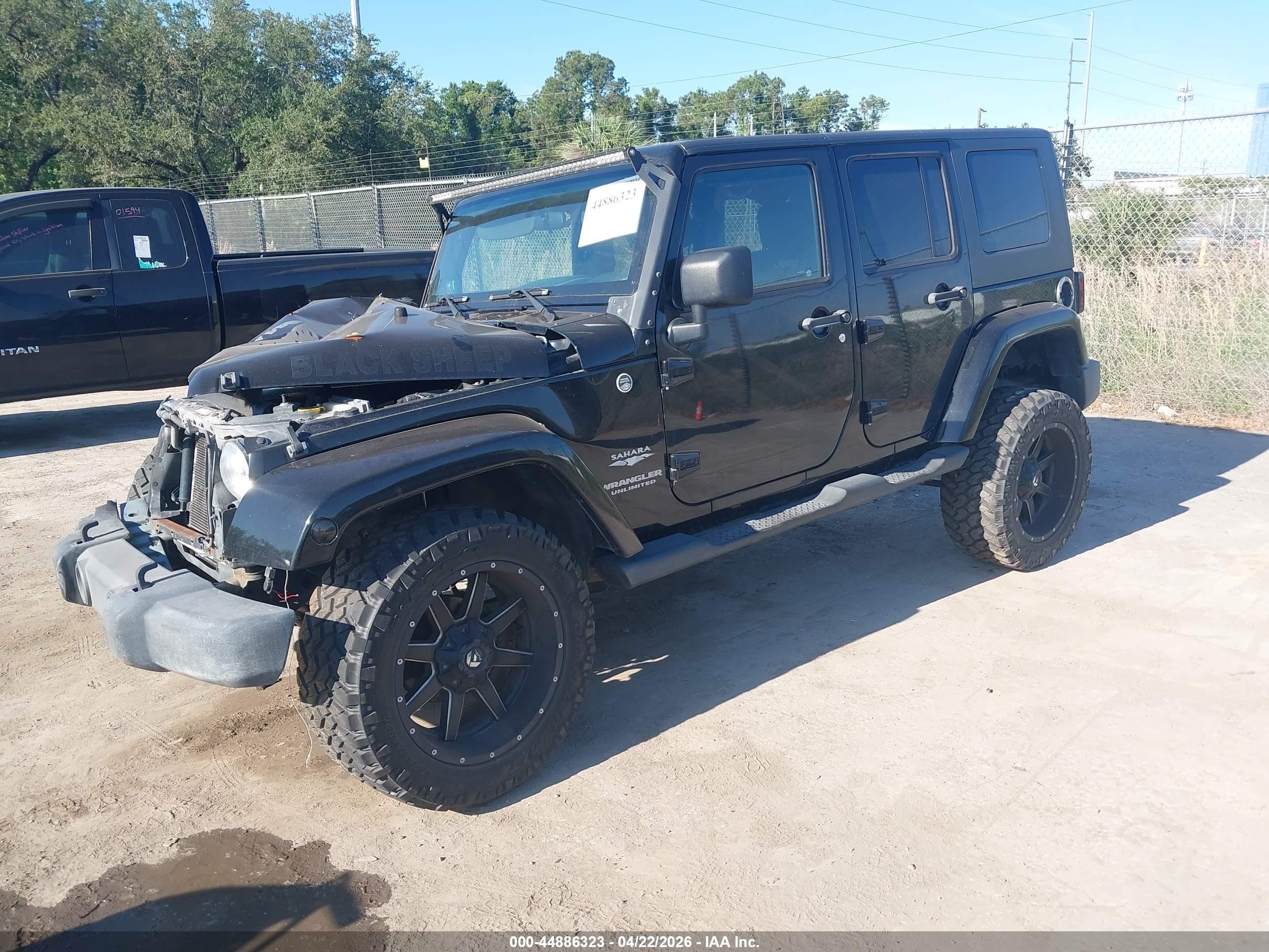 2010 Jeep Wrangler Unlimited Sahara Black vin: 1J4BA5H15AL111489