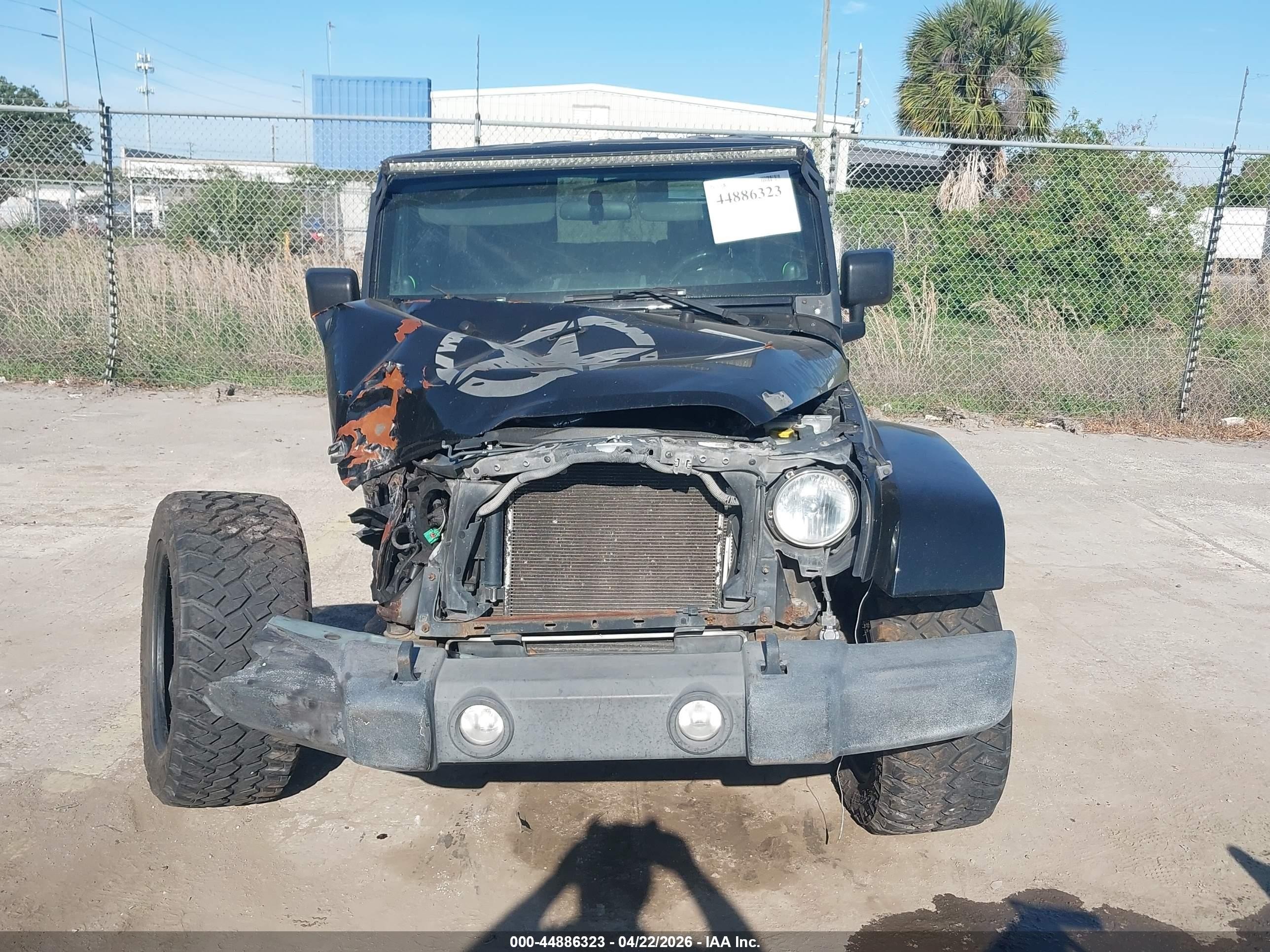 2010 Jeep Wrangler Unlimited Sahara Black vin: 1J4BA5H15AL111489