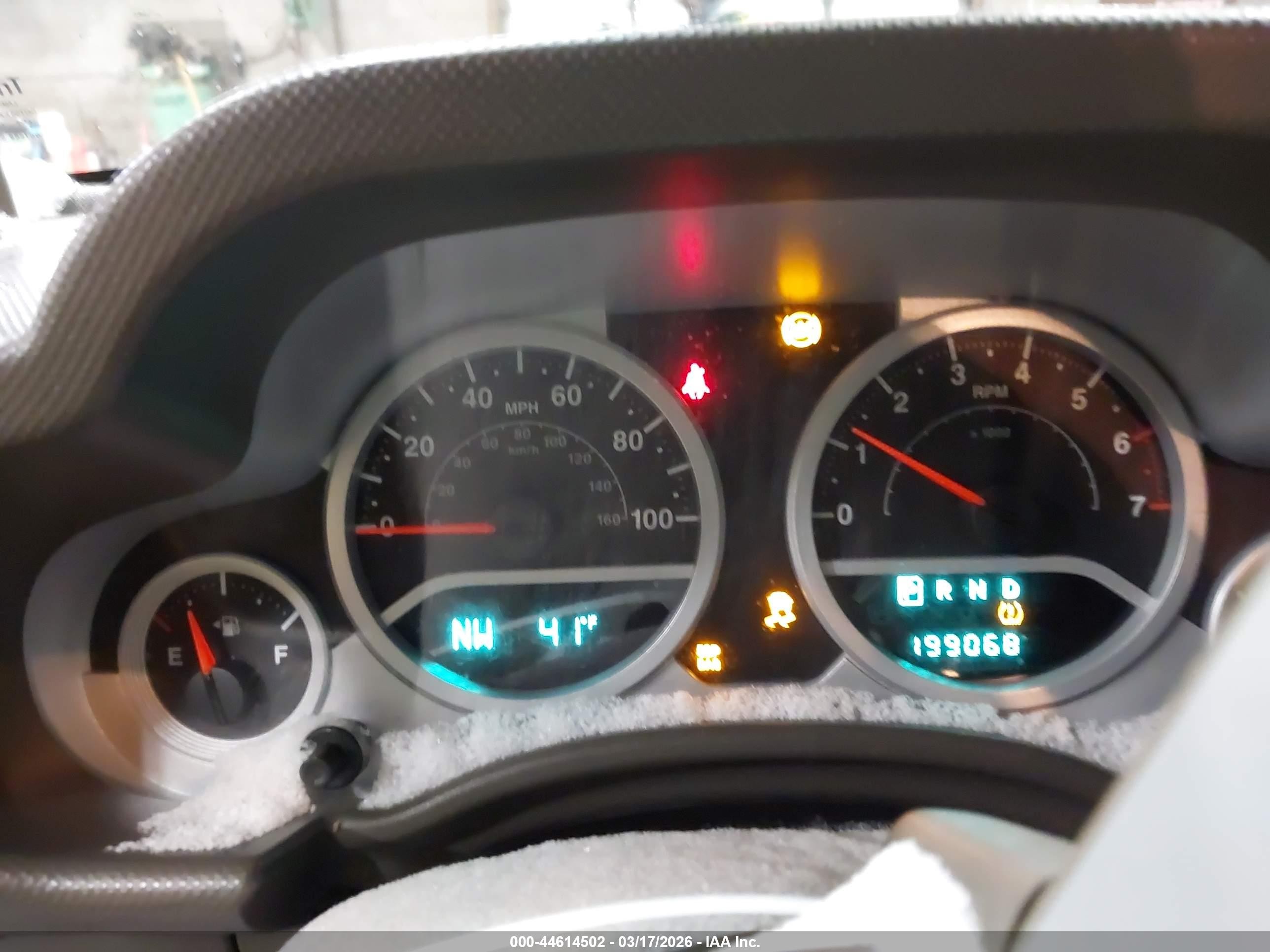 2010 Jeep Wrangler Unlimited Sahara Green vin: 1J4BA5H15AL225685