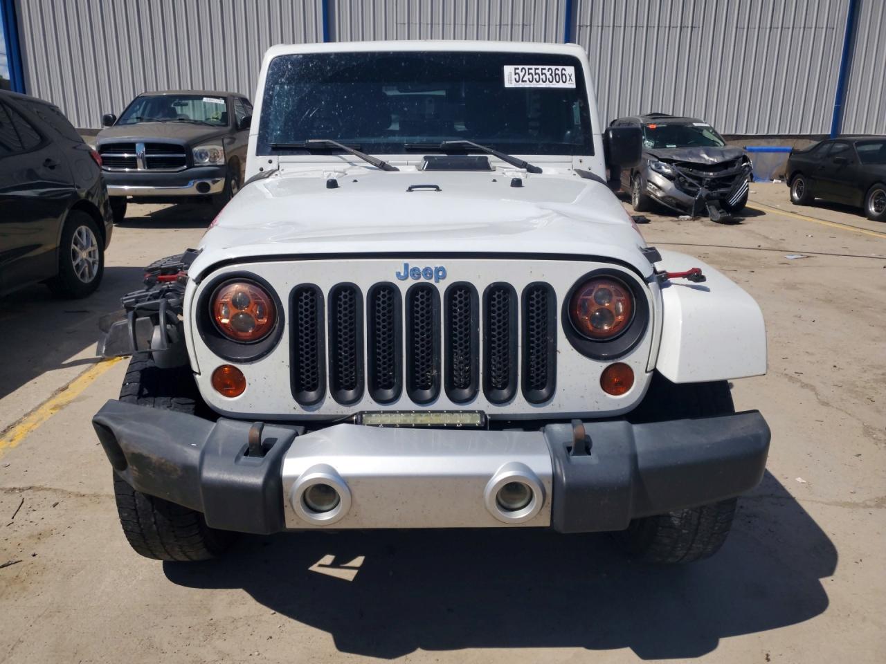 2011 Jeep Wrangler Unlimited Sahara White vin: 1J4BA5H15BL592815