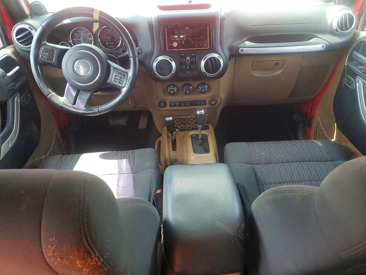 2011 Jeep Wrangler Unlimited Sahara Red vin: 1J4BA5H15BL638336