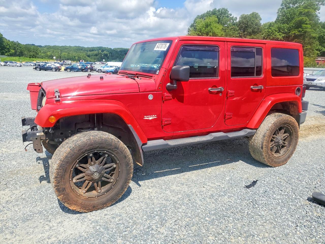 2011 Jeep Wrangler Unlimited Sahara Red vin: 1J4BA5H15BL638336