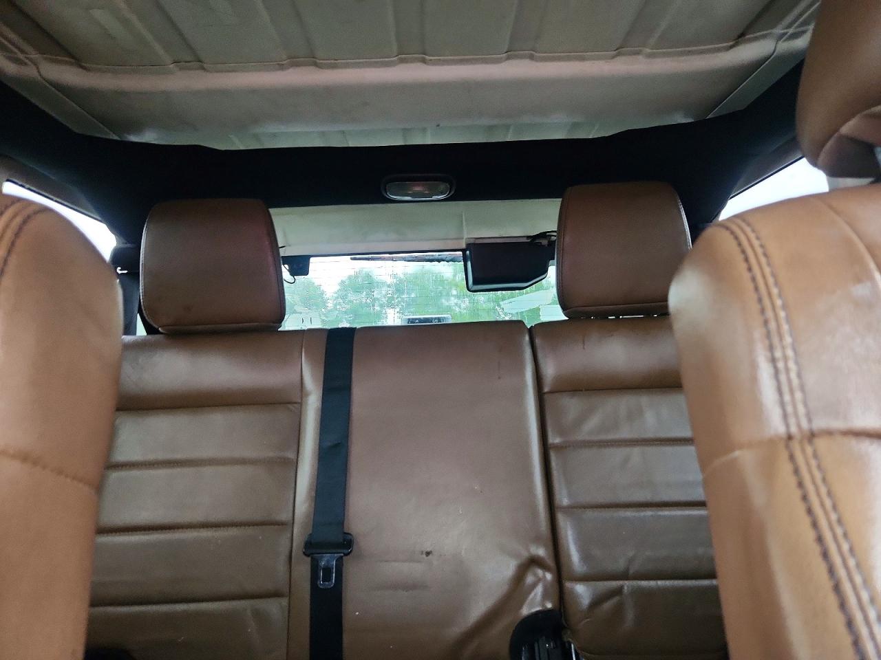 2011 Jeep Wrangler Unlimited Sahara Red vin: 1J4BA5H15BL638496