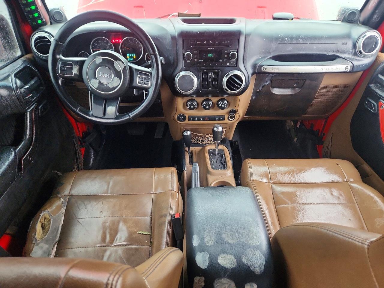 2011 Jeep Wrangler Unlimited Sahara Red vin: 1J4BA5H15BL638496