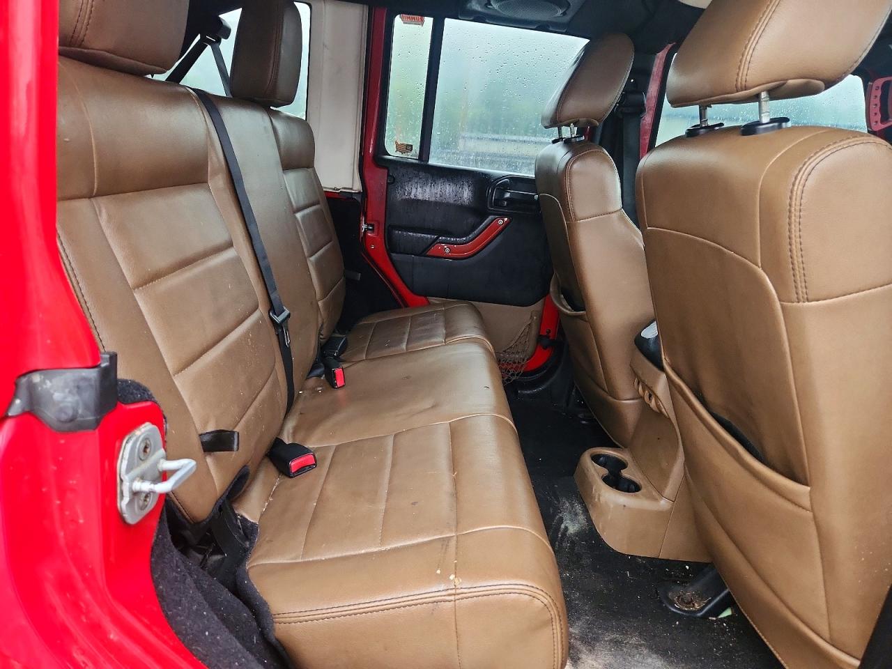 2011 Jeep Wrangler Unlimited Sahara Red vin: 1J4BA5H15BL638496