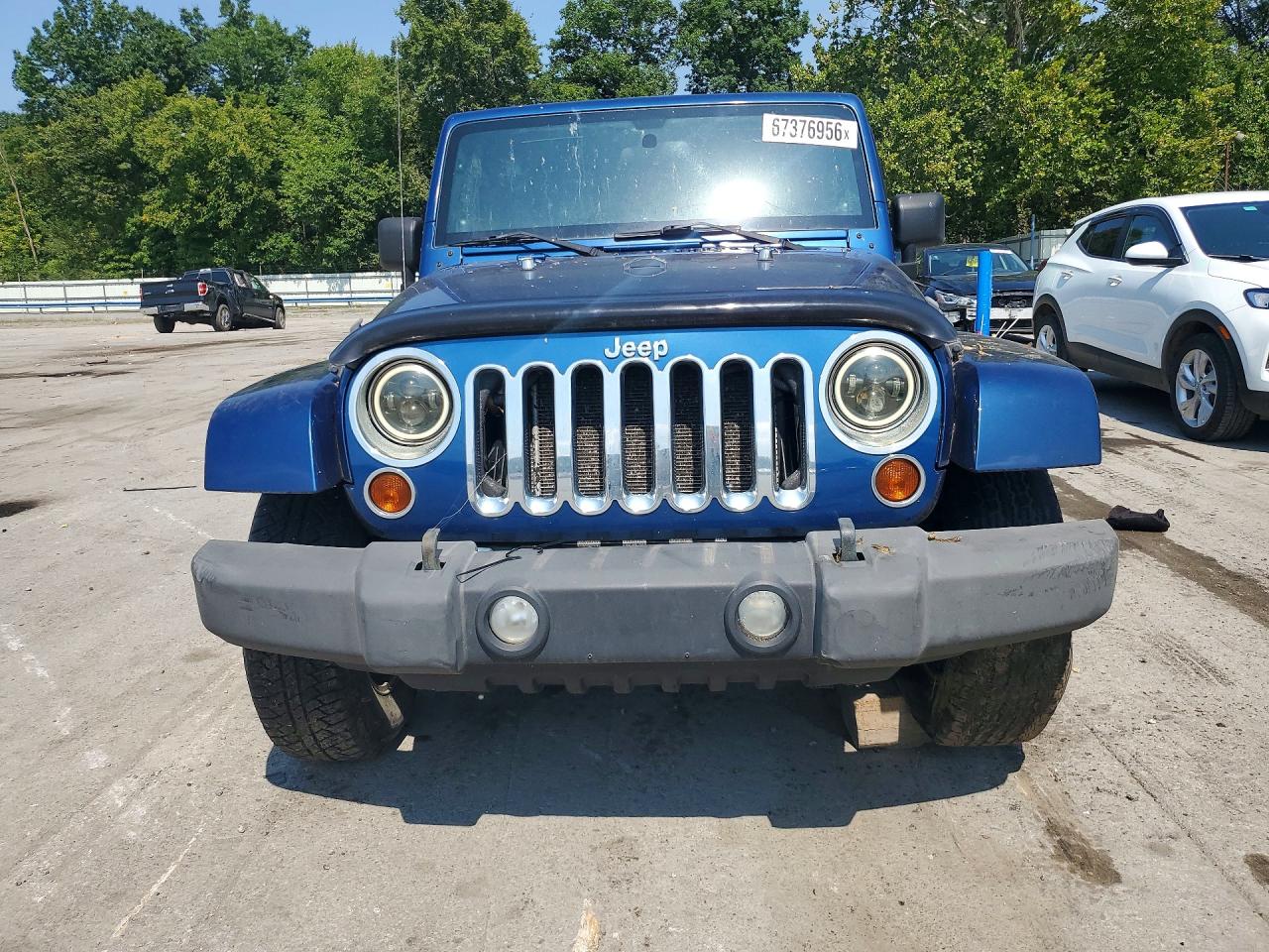 2010 Jeep Wrangler Unlimited Sahara Blue vin: 1J4BA5H17AL116130