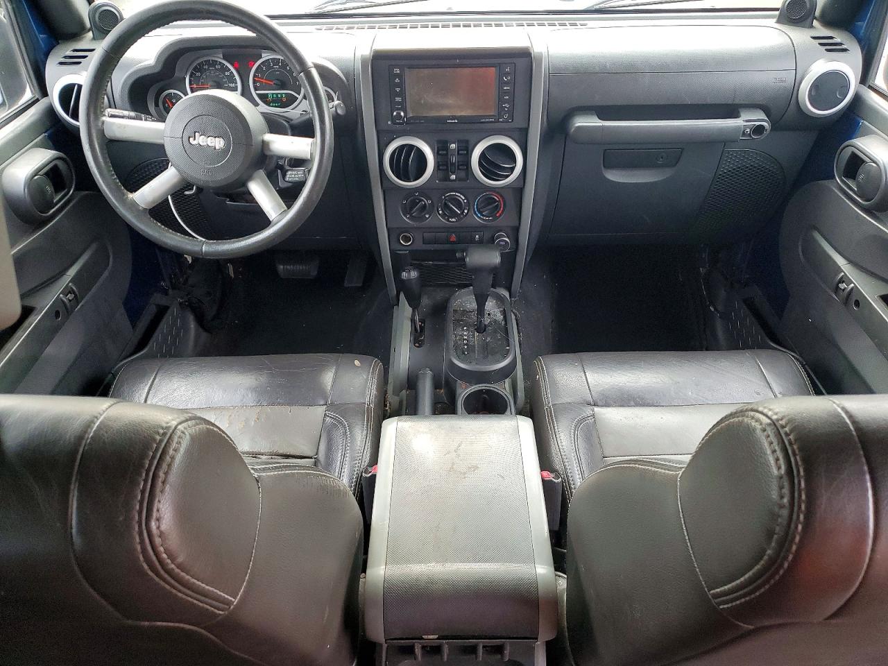2010 Jeep Wrangler Unlimited Sahara Blue vin: 1J4BA5H17AL179941