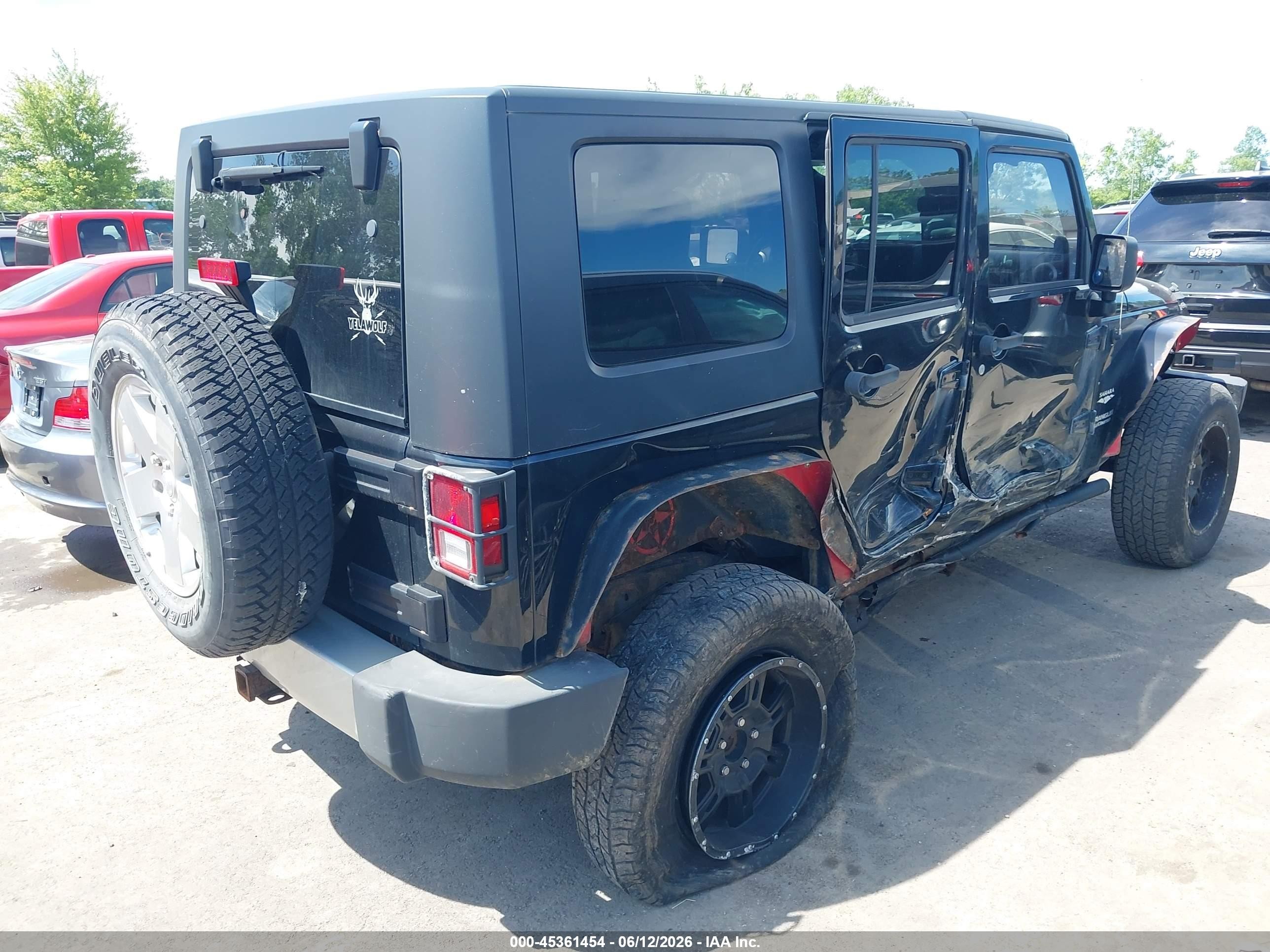 2010 Jeep Wrangler Unlimited Sahara Black vin: 1J4BA5H17AL220293
