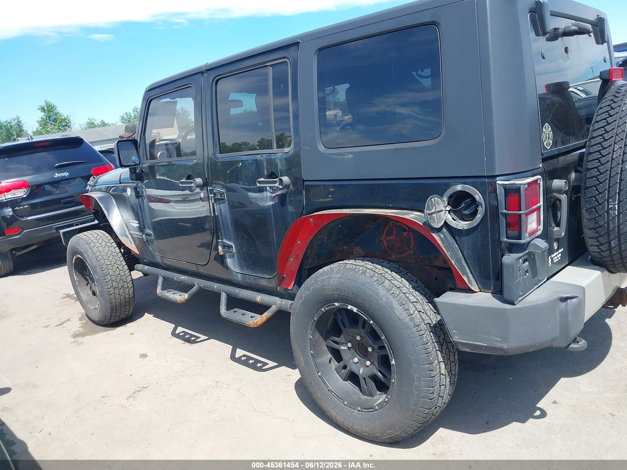 2010 Jeep Wrangler Unlimited Sahara Black vin: 1J4BA5H17AL220293