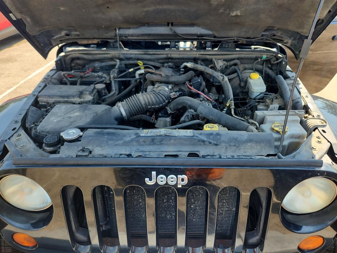 2011 Jeep Wrangler Unlimited Sahara Черный vin: 1J4BA5H17BL616158