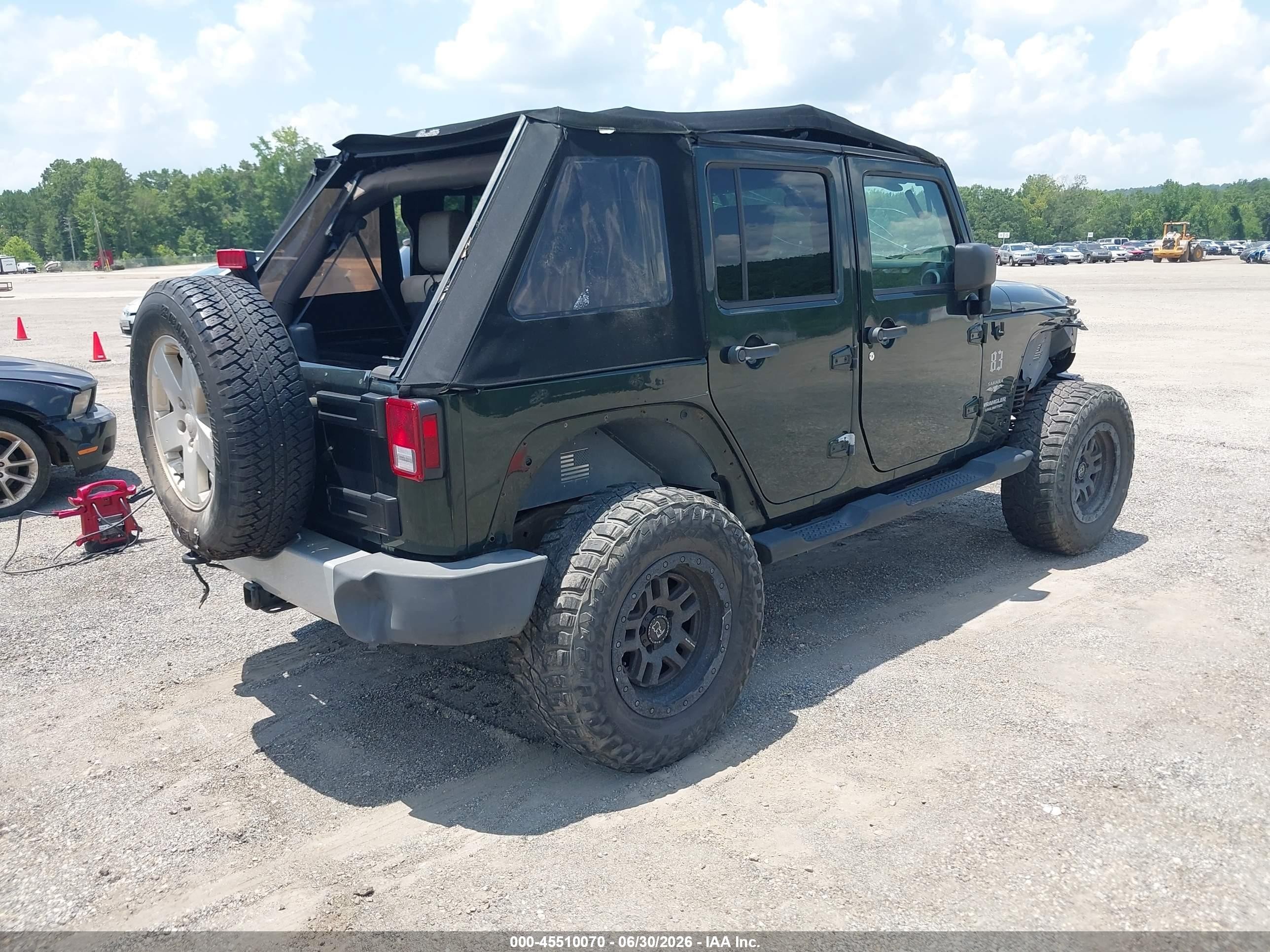 2010 Jeep Wrangler Unlimited Sahara Black vin: 1J4BA5H18AL198787