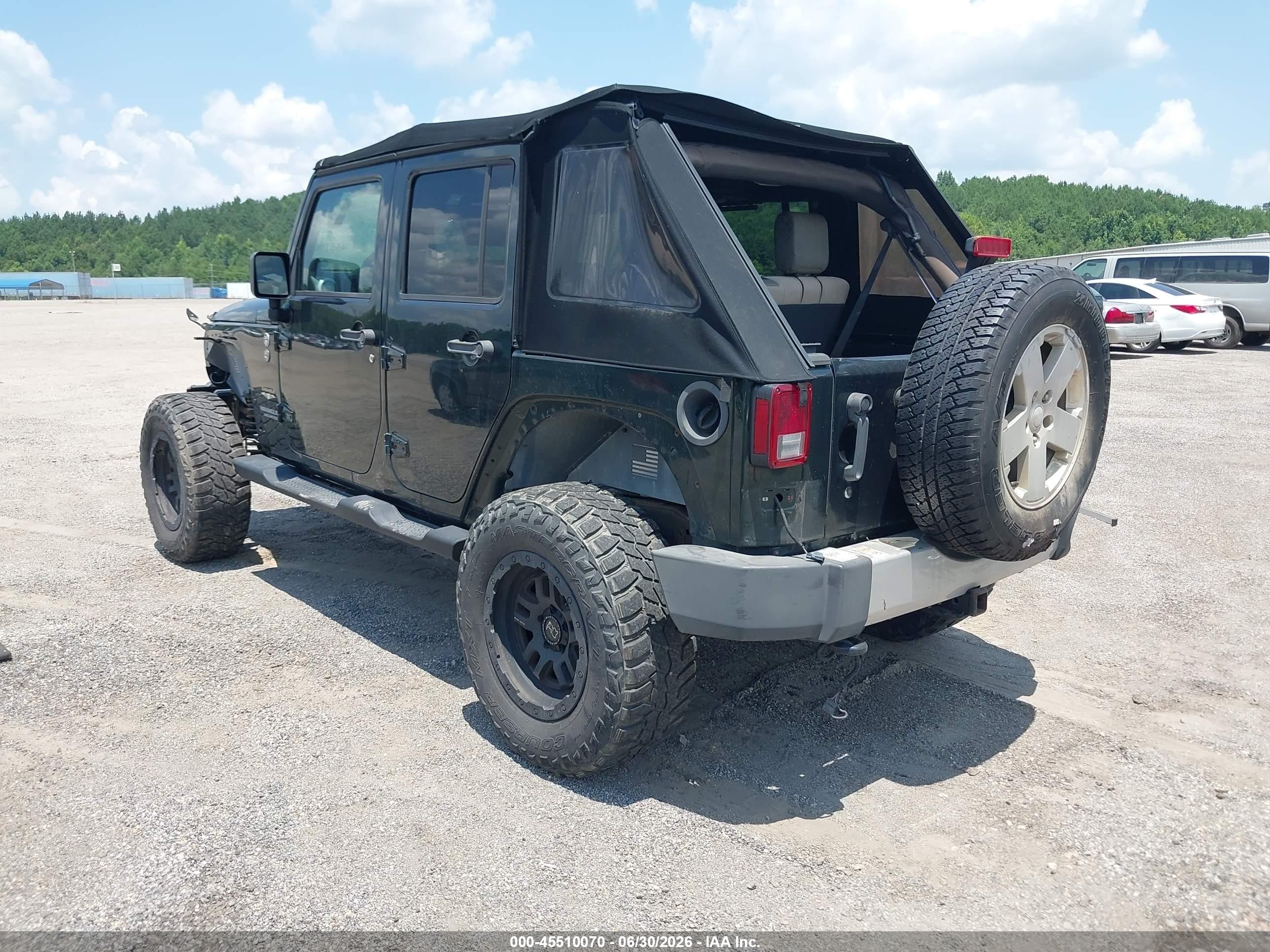 2010 Jeep Wrangler Unlimited Sahara Black vin: 1J4BA5H18AL198787