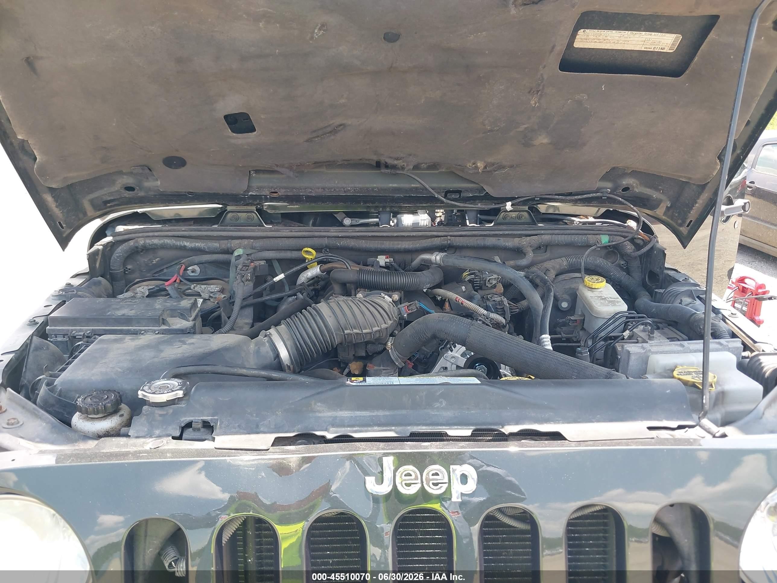 2010 Jeep Wrangler Unlimited Sahara Black vin: 1J4BA5H18AL198787
