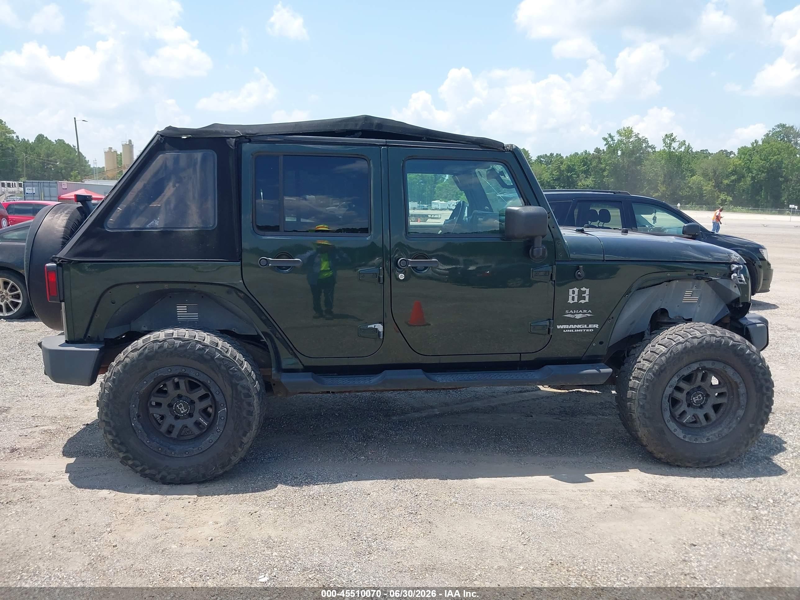 2010 Jeep Wrangler Unlimited Sahara Black vin: 1J4BA5H18AL198787