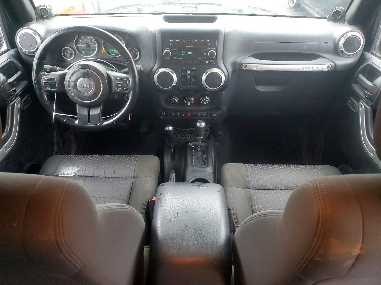 2011 Jeep Wrangler Unlimited Sahara Green vin: 1J4BA5H18BL633972
