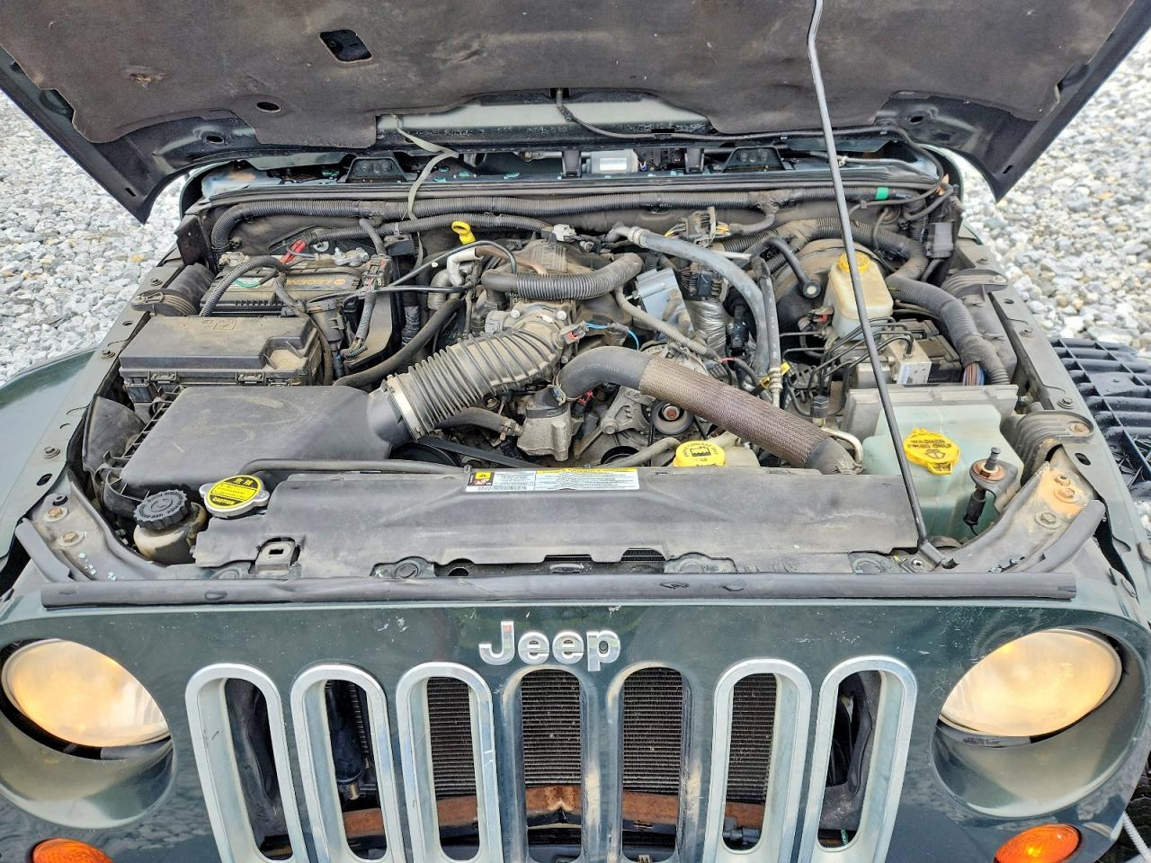 2010 Jeep Wrangler Unlimited Sahara Зеленый vin: 1J4BA5H19AL168939