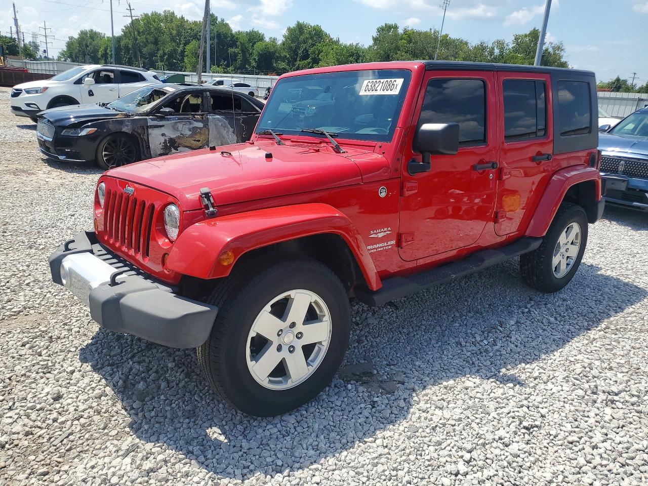 2010 Jeep Wrangler Unlimited Sahara Red vin: 1J4BA5H19AL170951