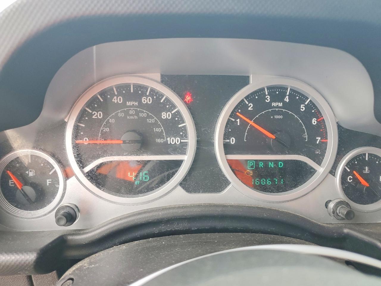 2010 Jeep Wrangler Unlimited Sahara Black vin: 1J4BA5H19AL215788
