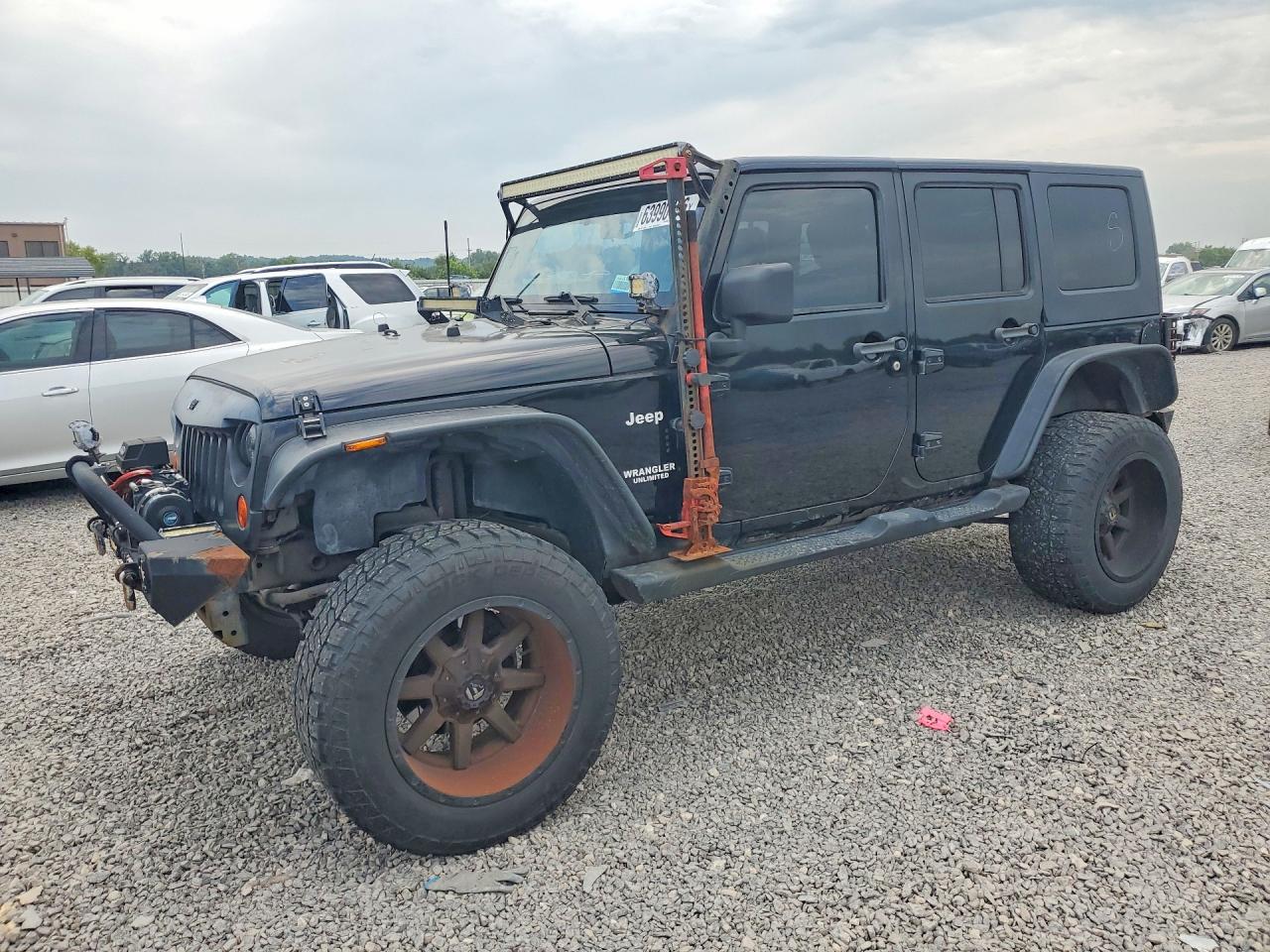 2010 Jeep Wrangler Unlimited Sahara Black vin: 1J4BA5H19AL215788