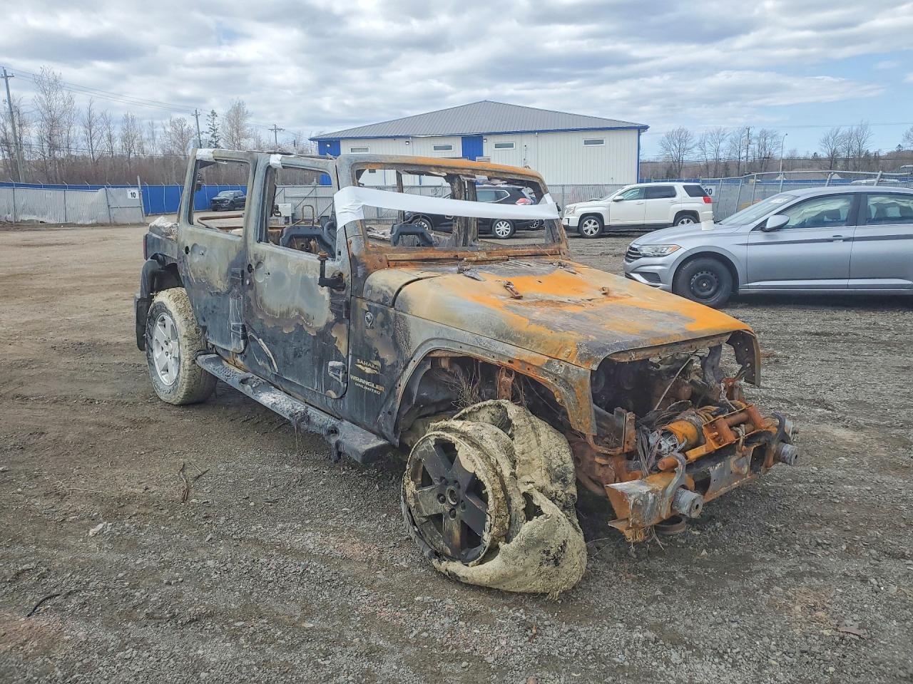 2011 Jeep Wrangler Unlimited Sahara Черный vin: 1J4BA5H1XBL592468