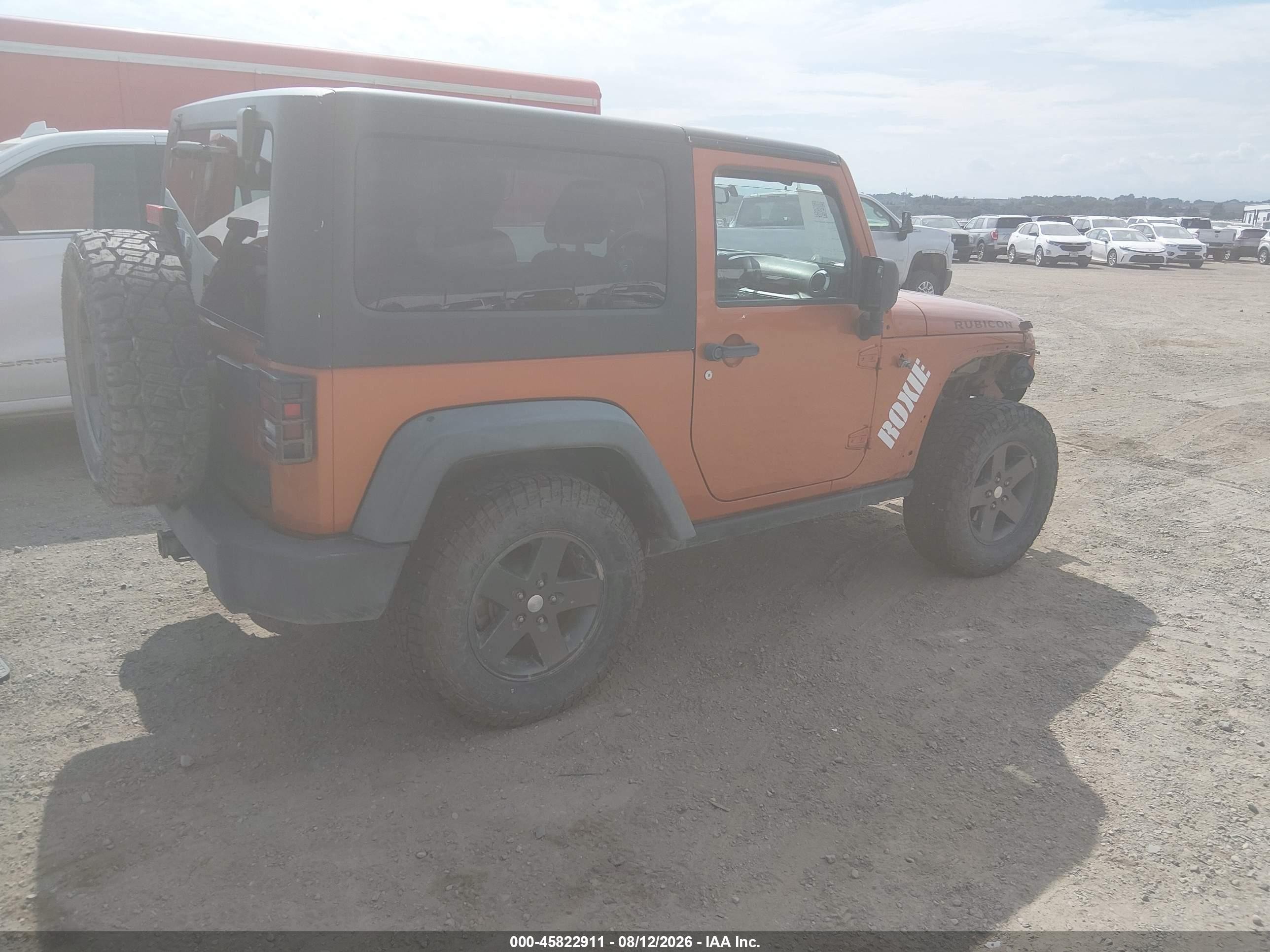 2011 Jeep Wrangler Rubicon Orange vin: 1J4BA6D12BL546192
