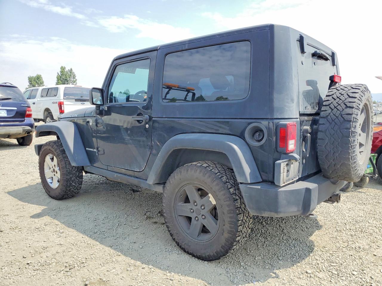 2010 Jeep Wrangler Unlimited Black vin: 1J4BA6D13AL166230