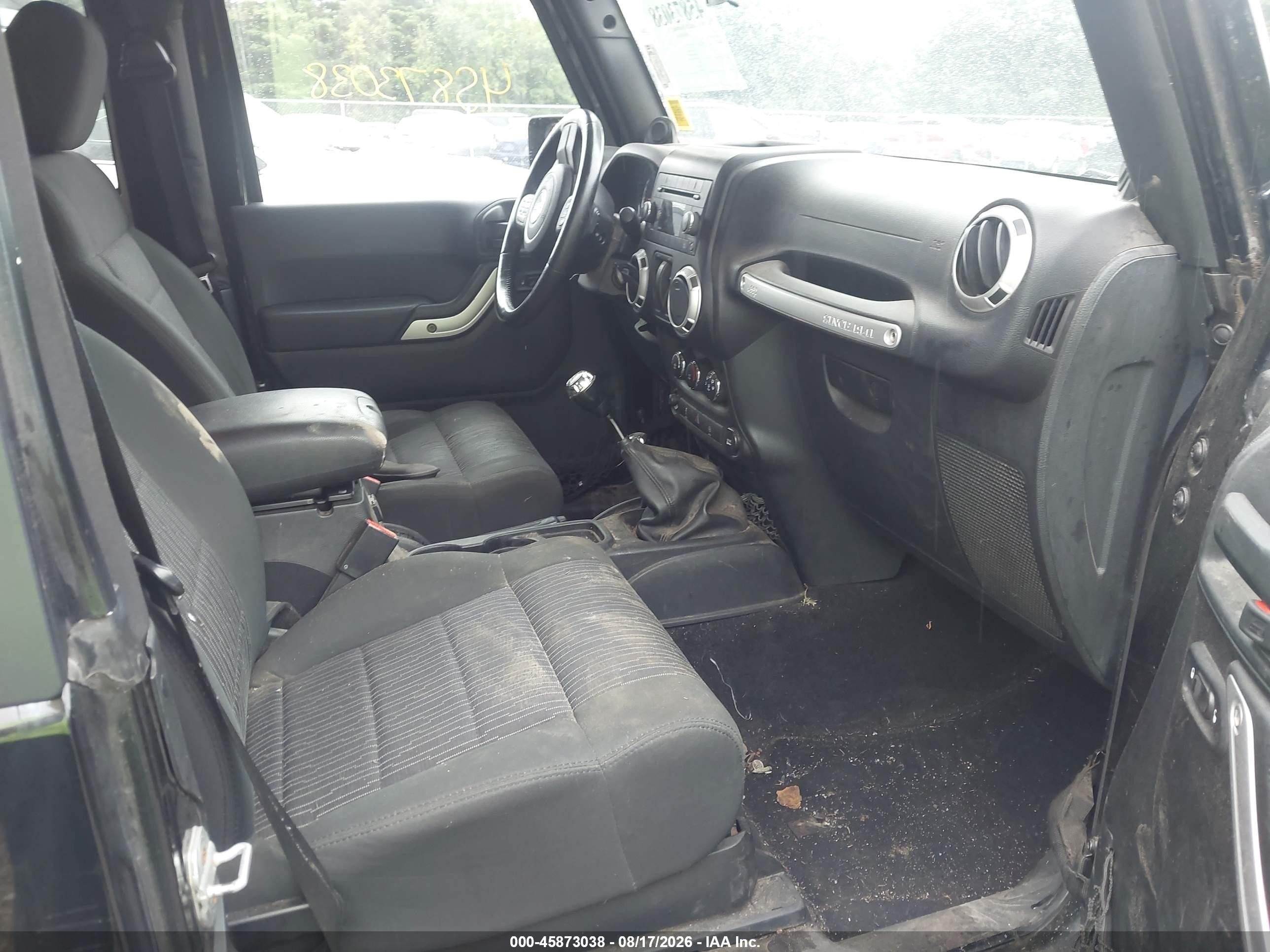 2011 Jeep Wrangler Rubicon Черный vin: 1J4BA6D17BL527038