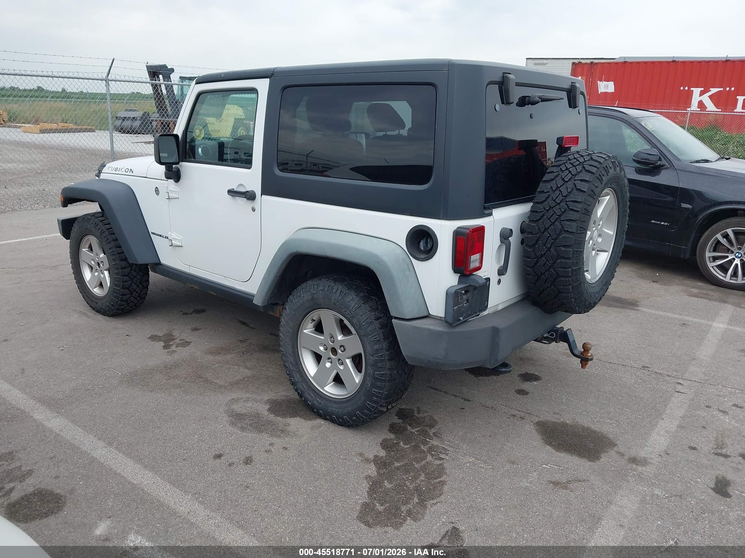 2011 Jeep Wrangler Rubicon White vin: 1J4BA6D17BL546012
