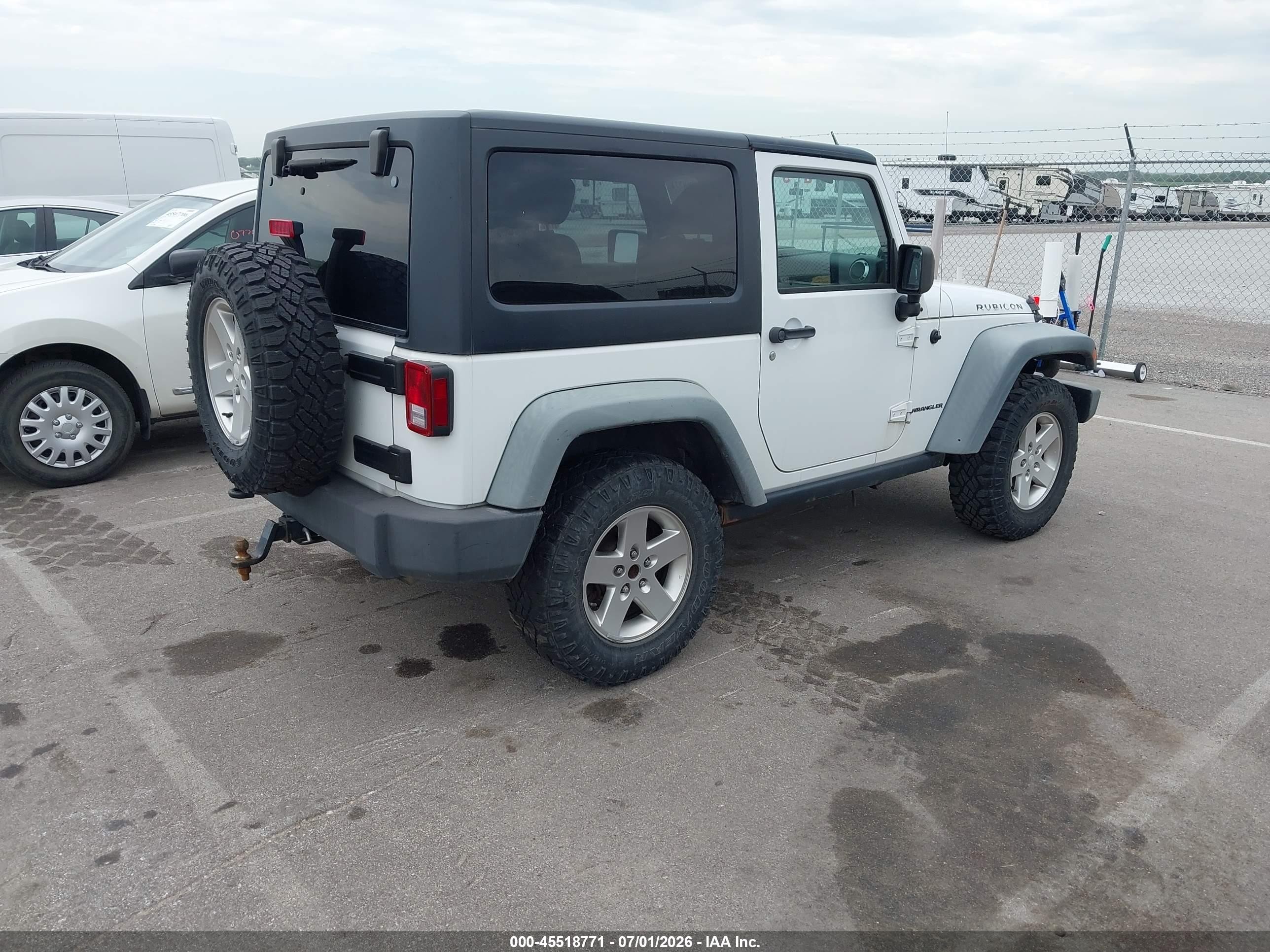 2011 Jeep Wrangler Rubicon White vin: 1J4BA6D17BL546012