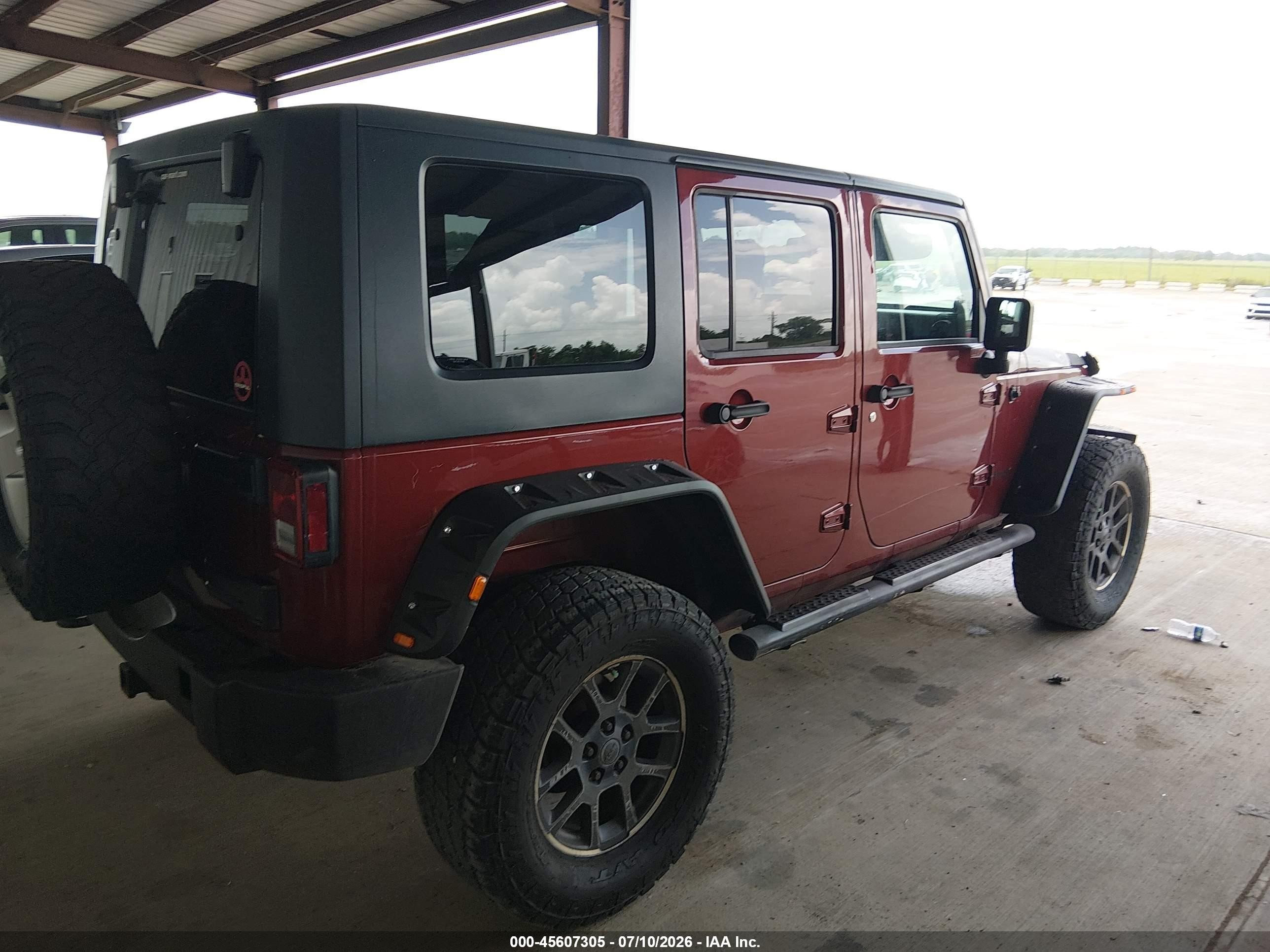 2010 Jeep Wrangler Unlimited Rubicon Red vin: 1J4BA6H10AL107209