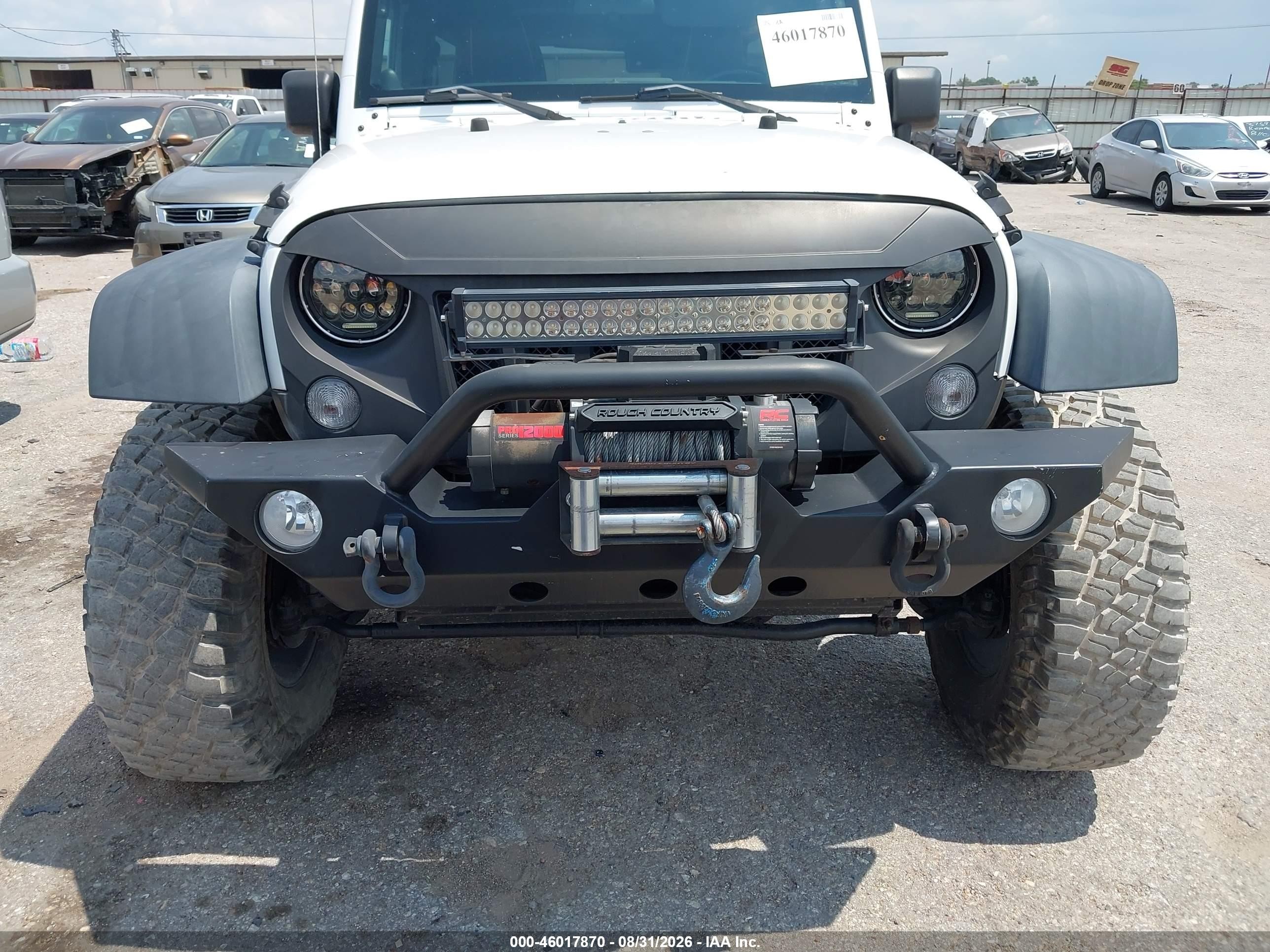 2011 Jeep Wrangler Unlimited Rubicon White vin: 1J4BA6H10BL536027